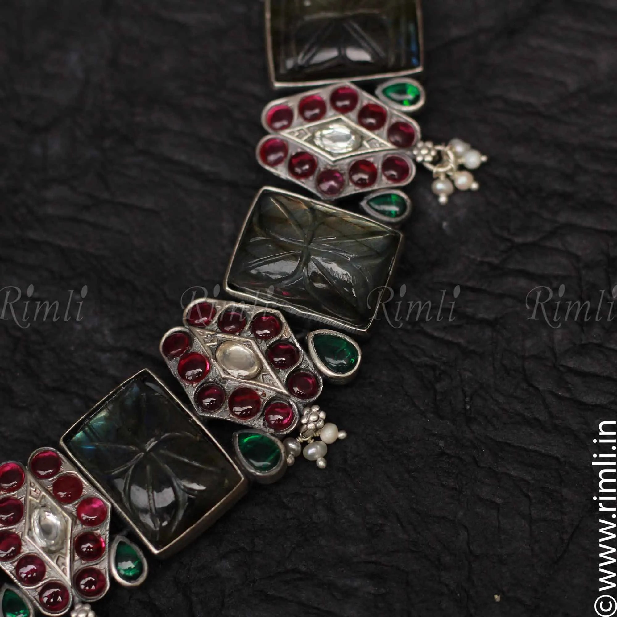 Amusing Silver Necklace - Rimli Boutique