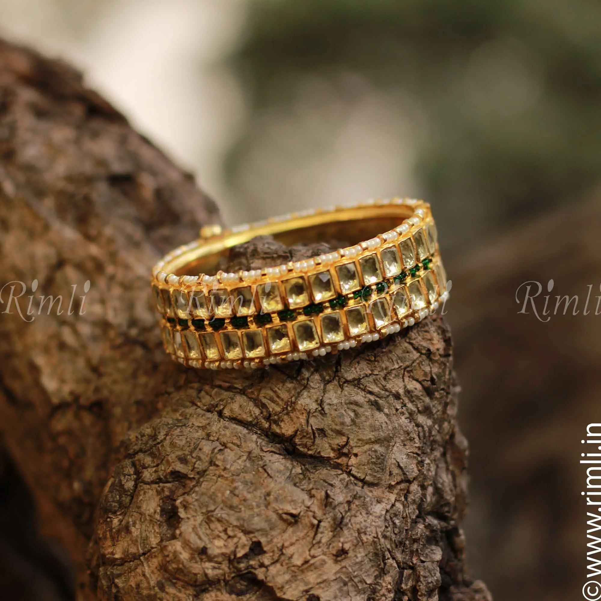 Classic Polki Bangle with Green Beads - Rimli Boutique
