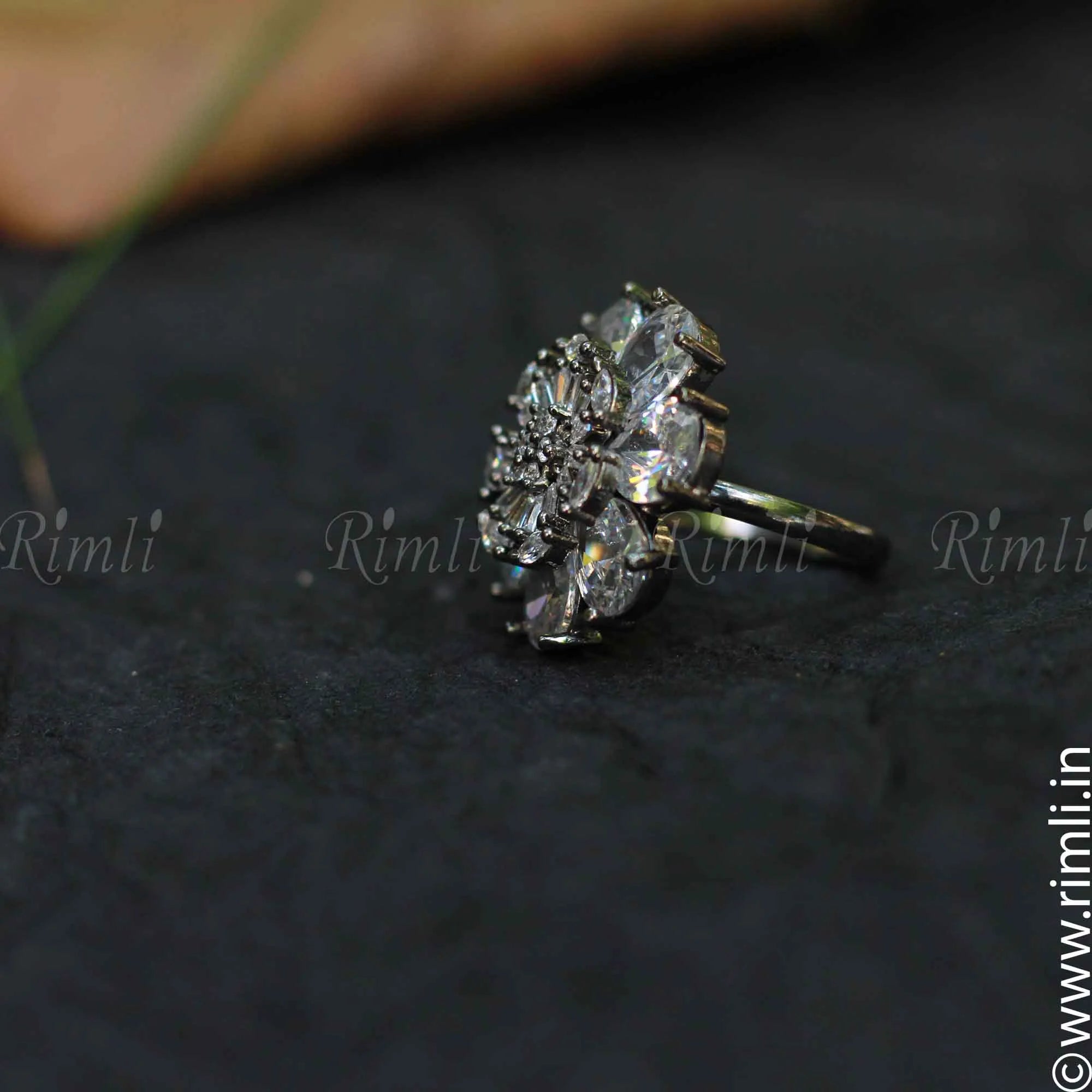 Zircon Ring - Rimli Boutique