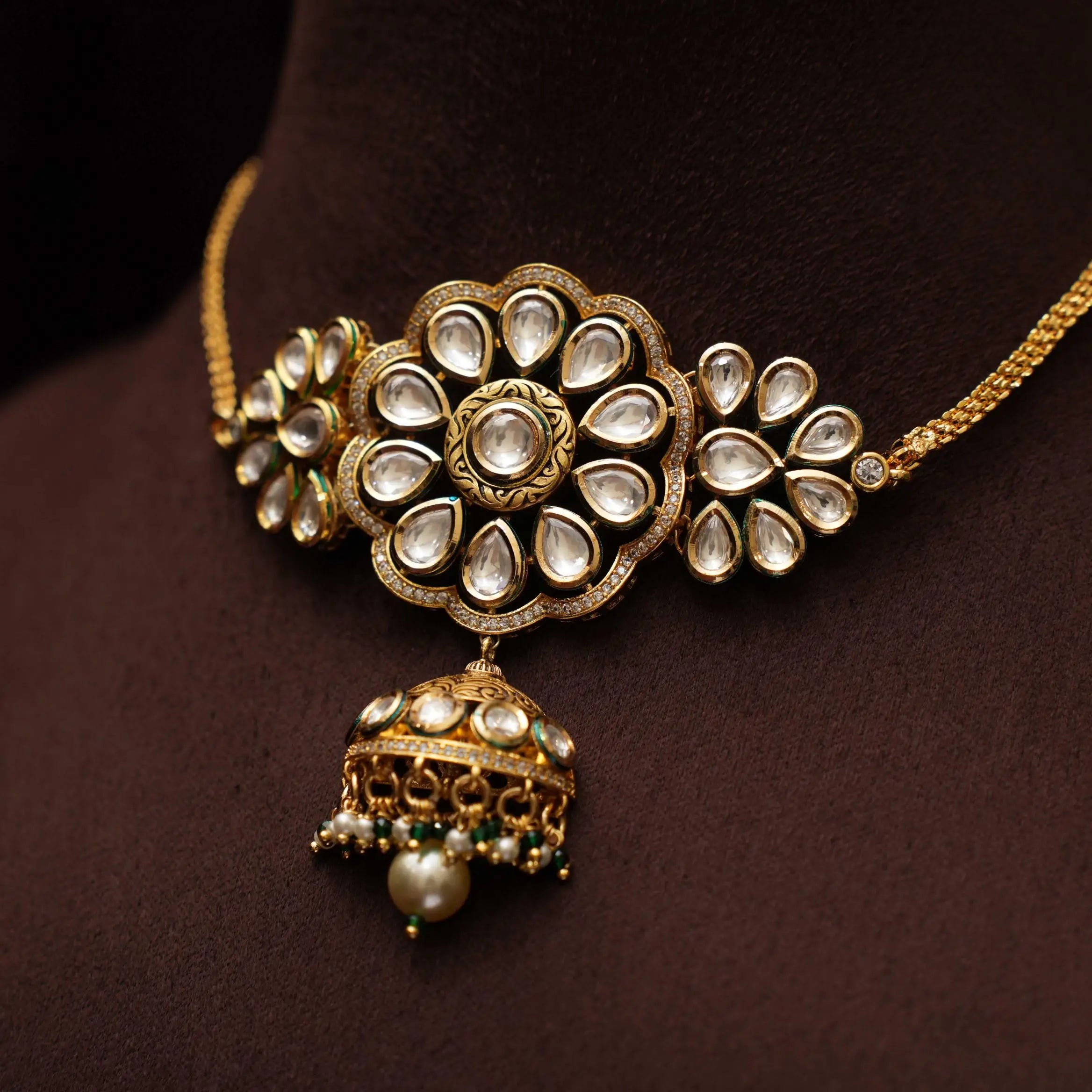 Ragaa Kundan Choker - White