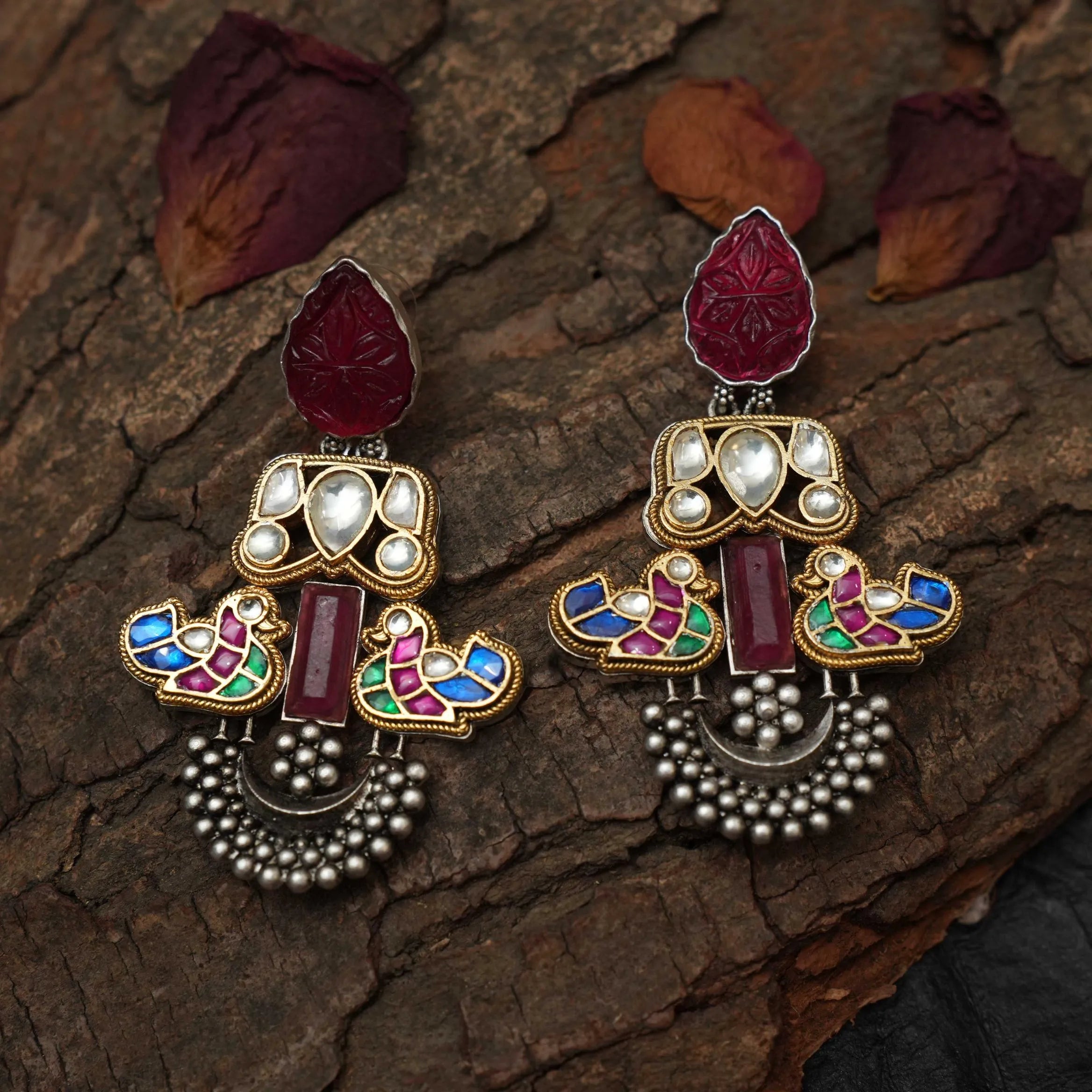 Raiden Antique Earrings - Red