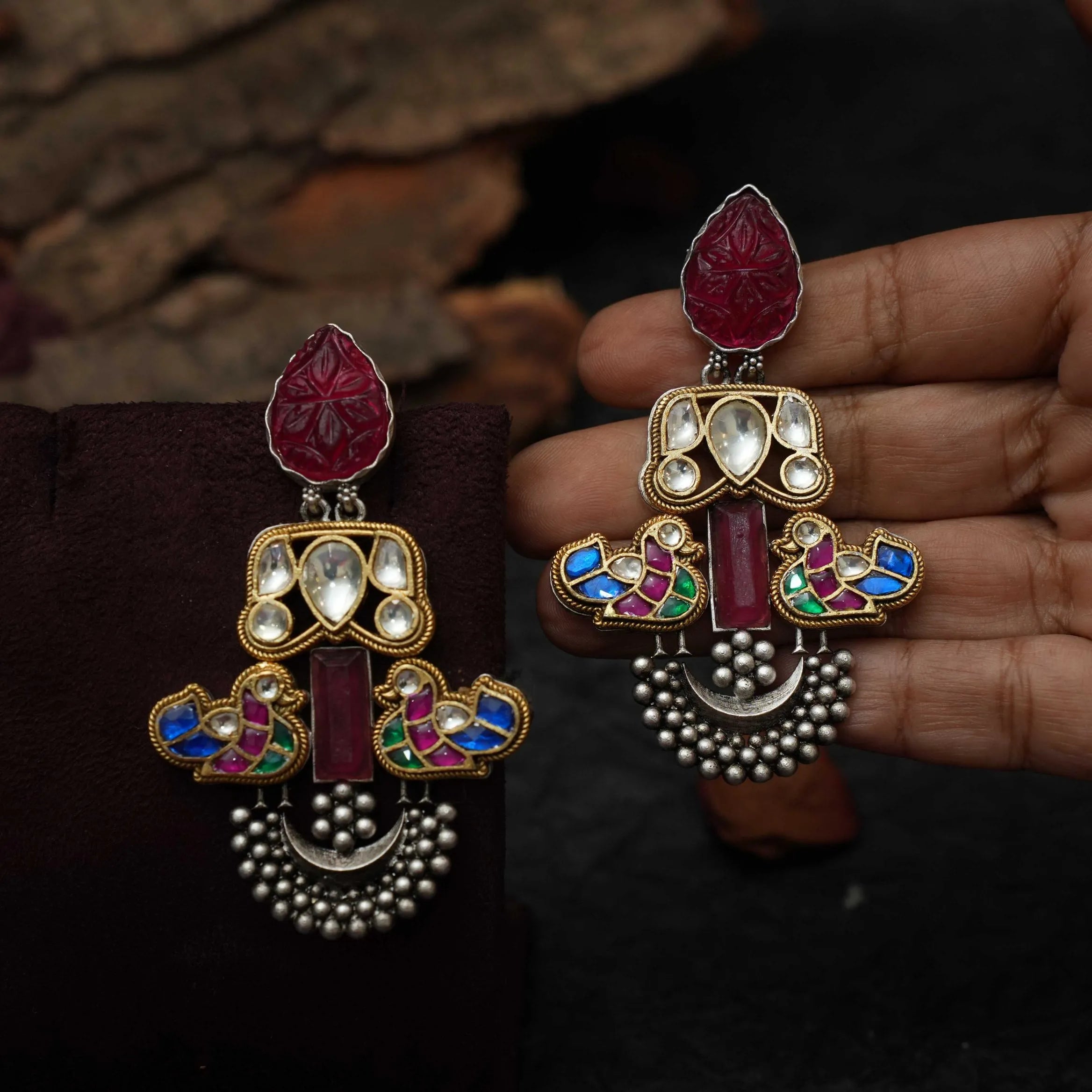 Raiden Antique Earrings - Red
