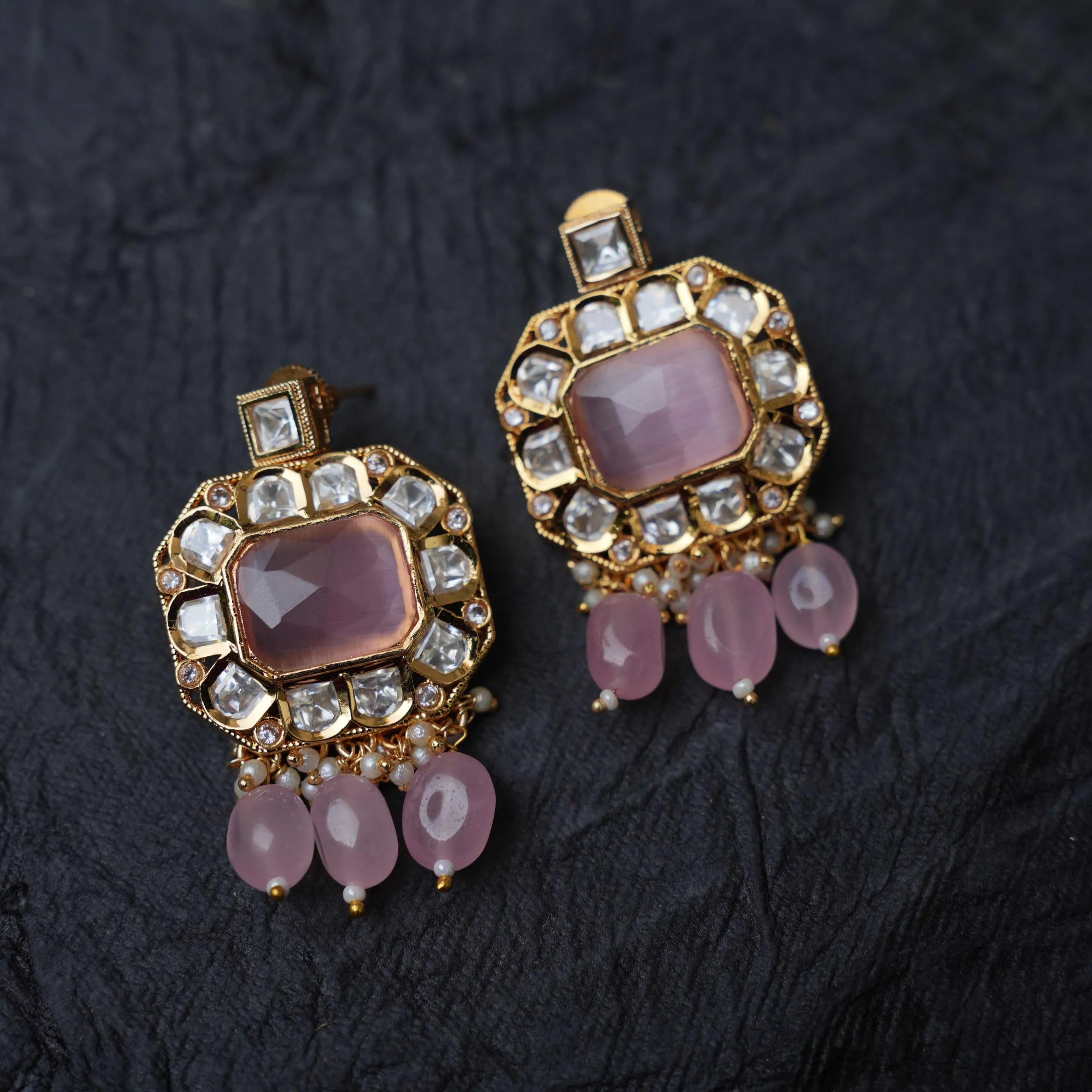 Renu Pearl Necklace - Pastel Pink