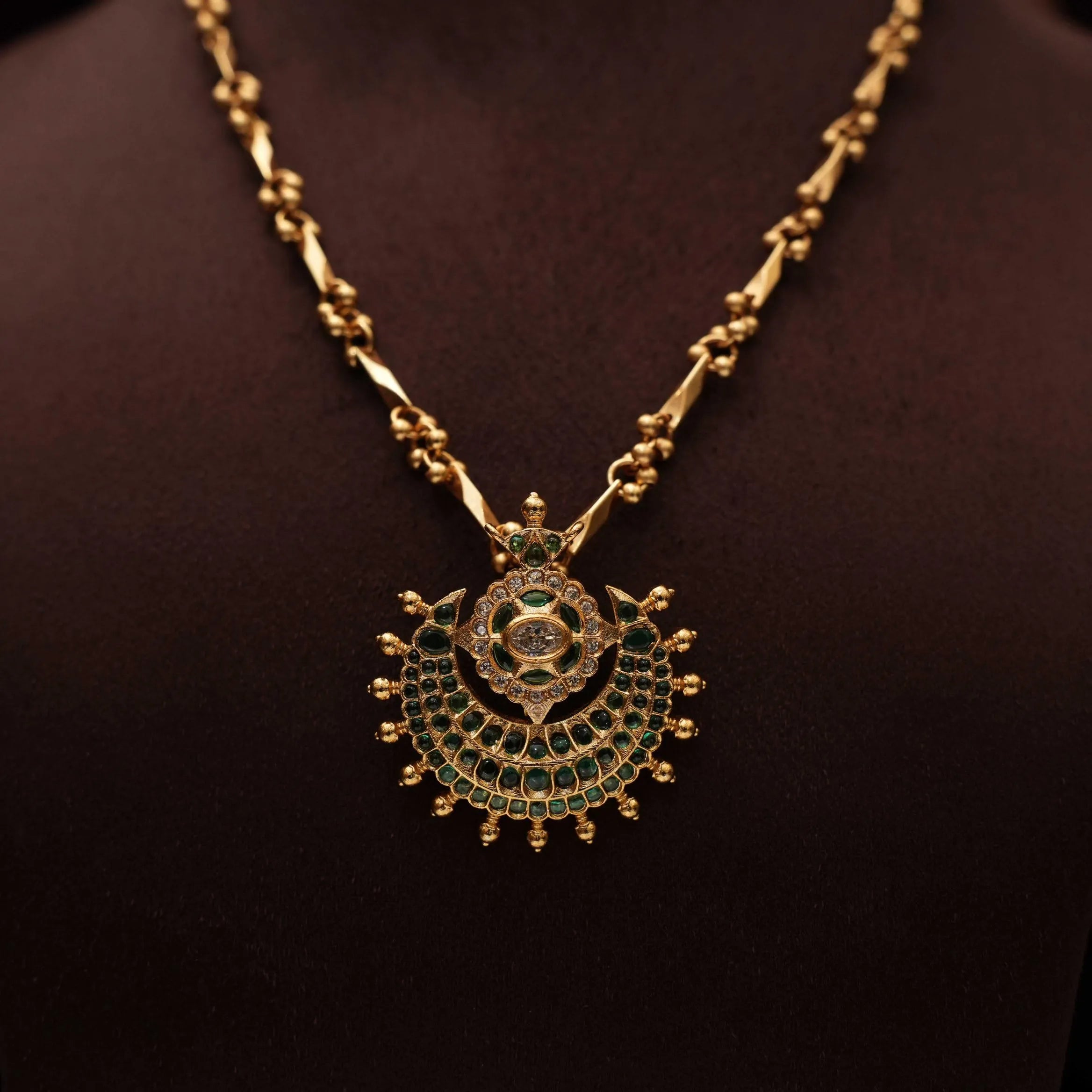 Reyansh Antique Necklace - Green