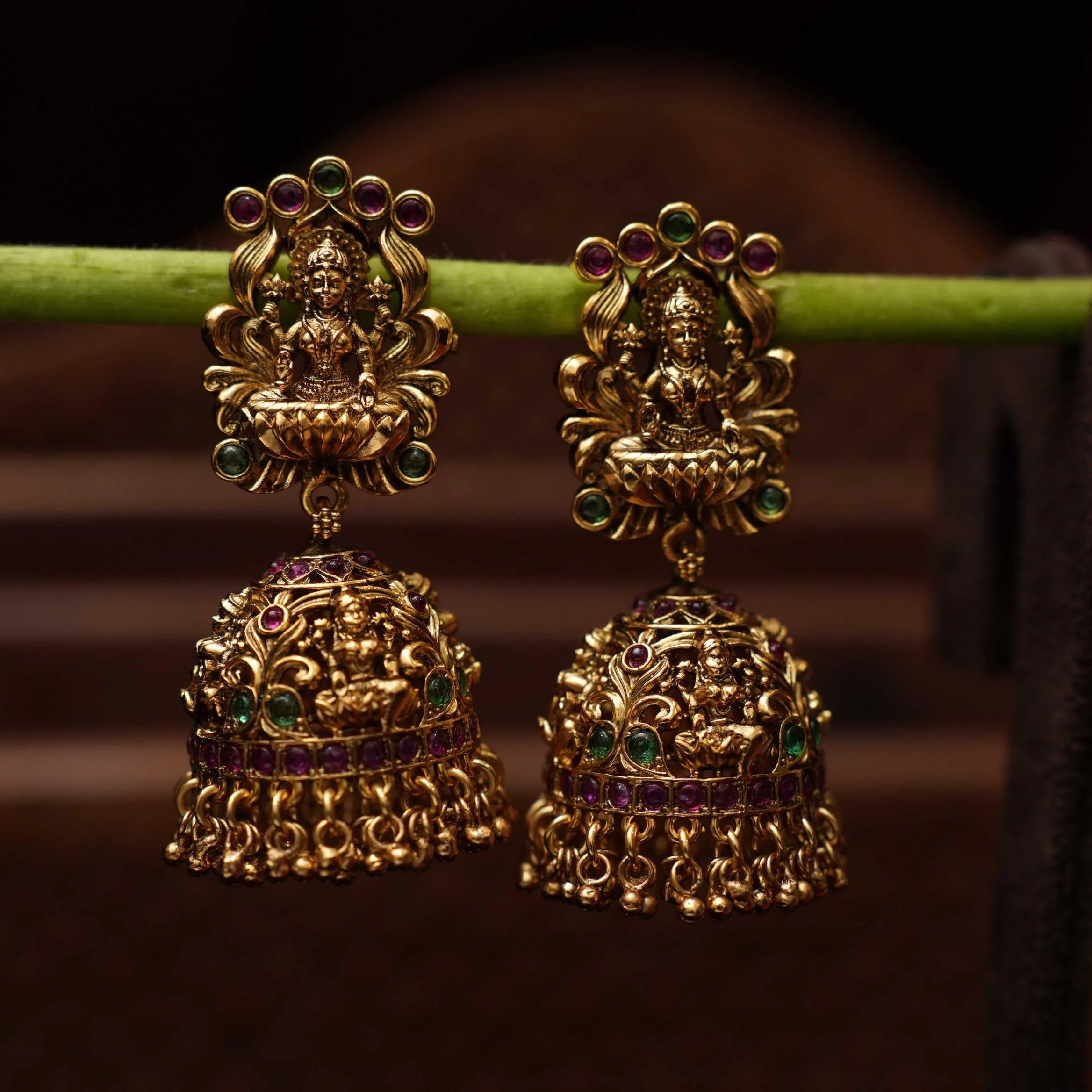 Rhadori Antique Jhumka Earirngs