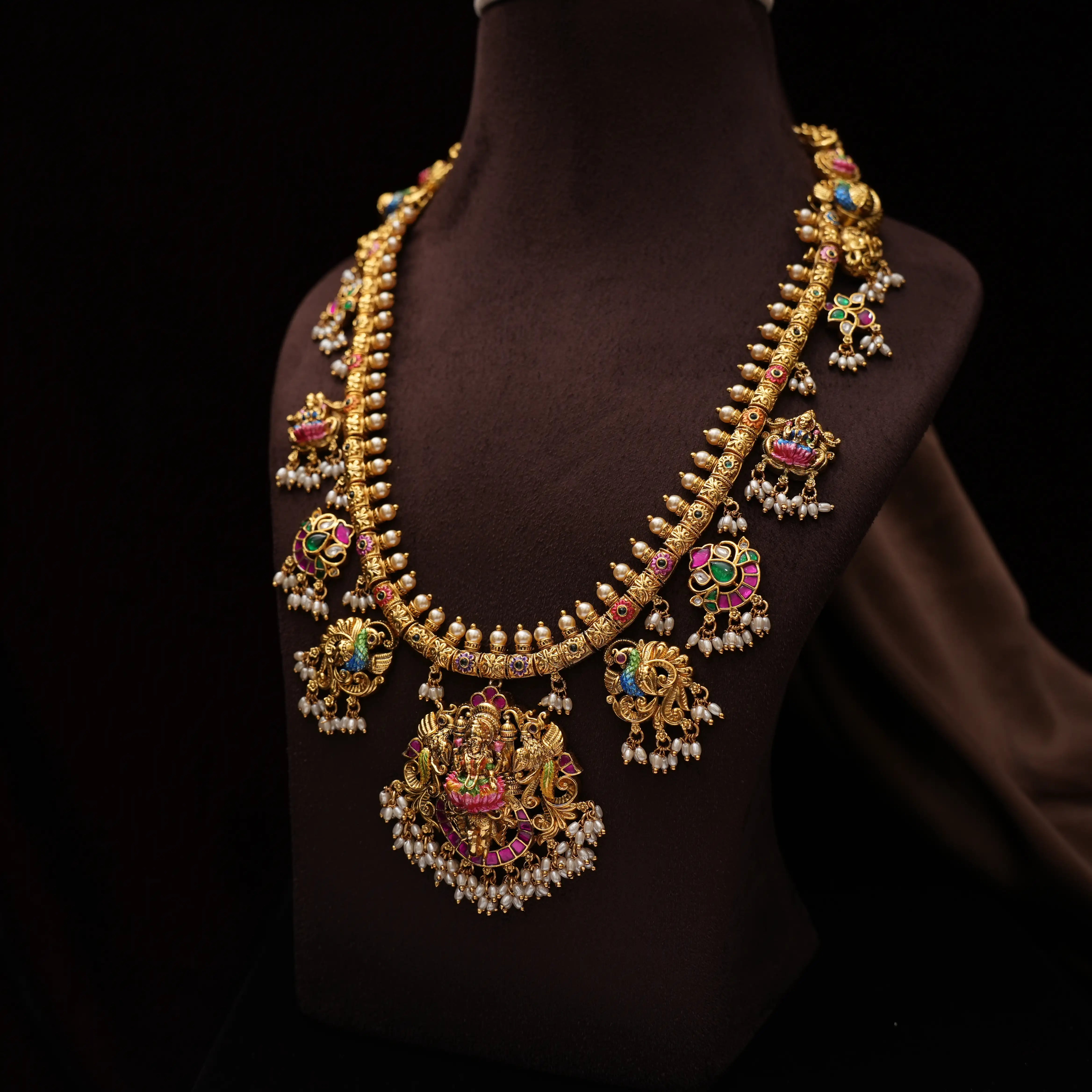 Ridhanya Antique Necklace