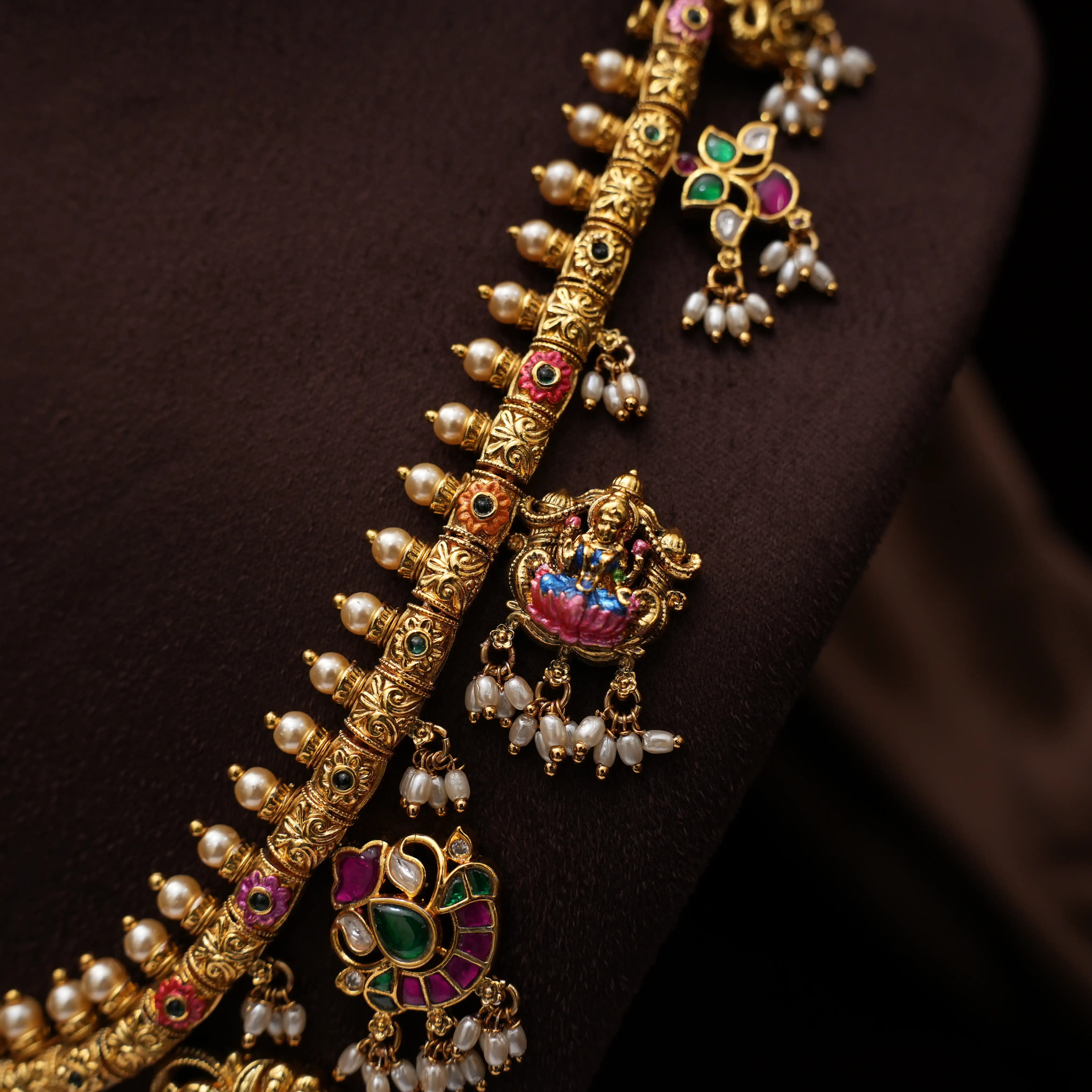 Ridhanya Antique Necklace
