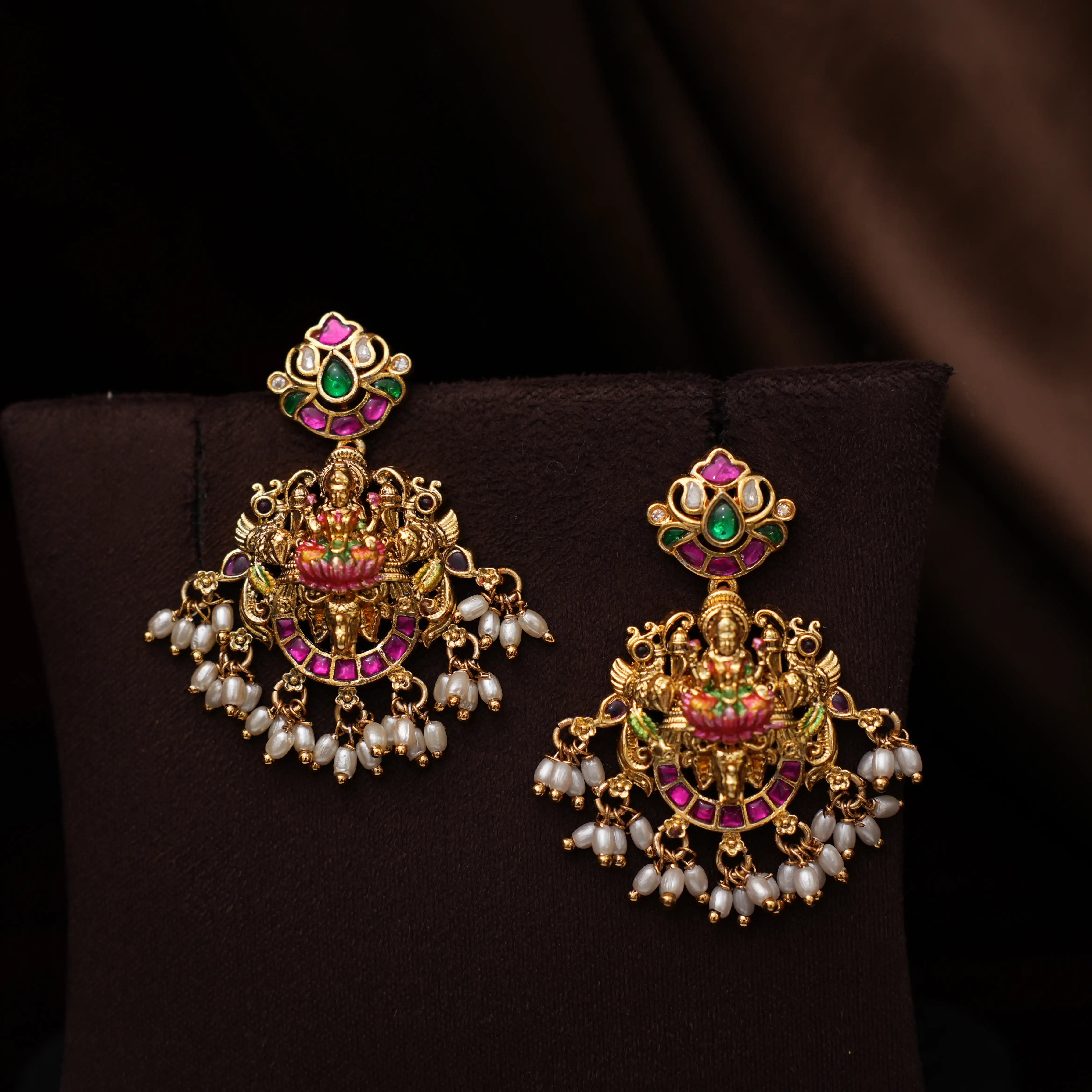 Ridhanya Antique Necklace