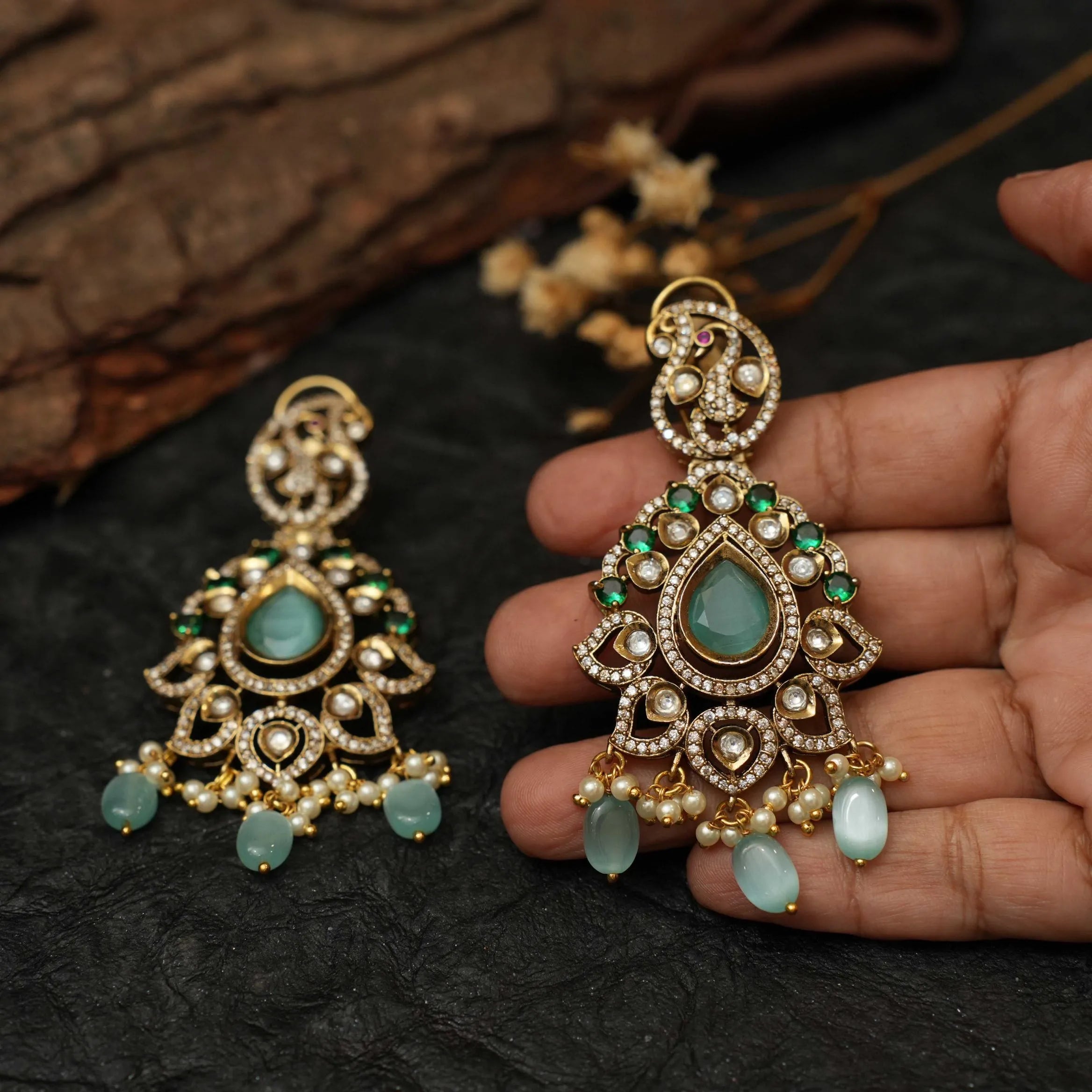 Rishwika Victorian Earrings