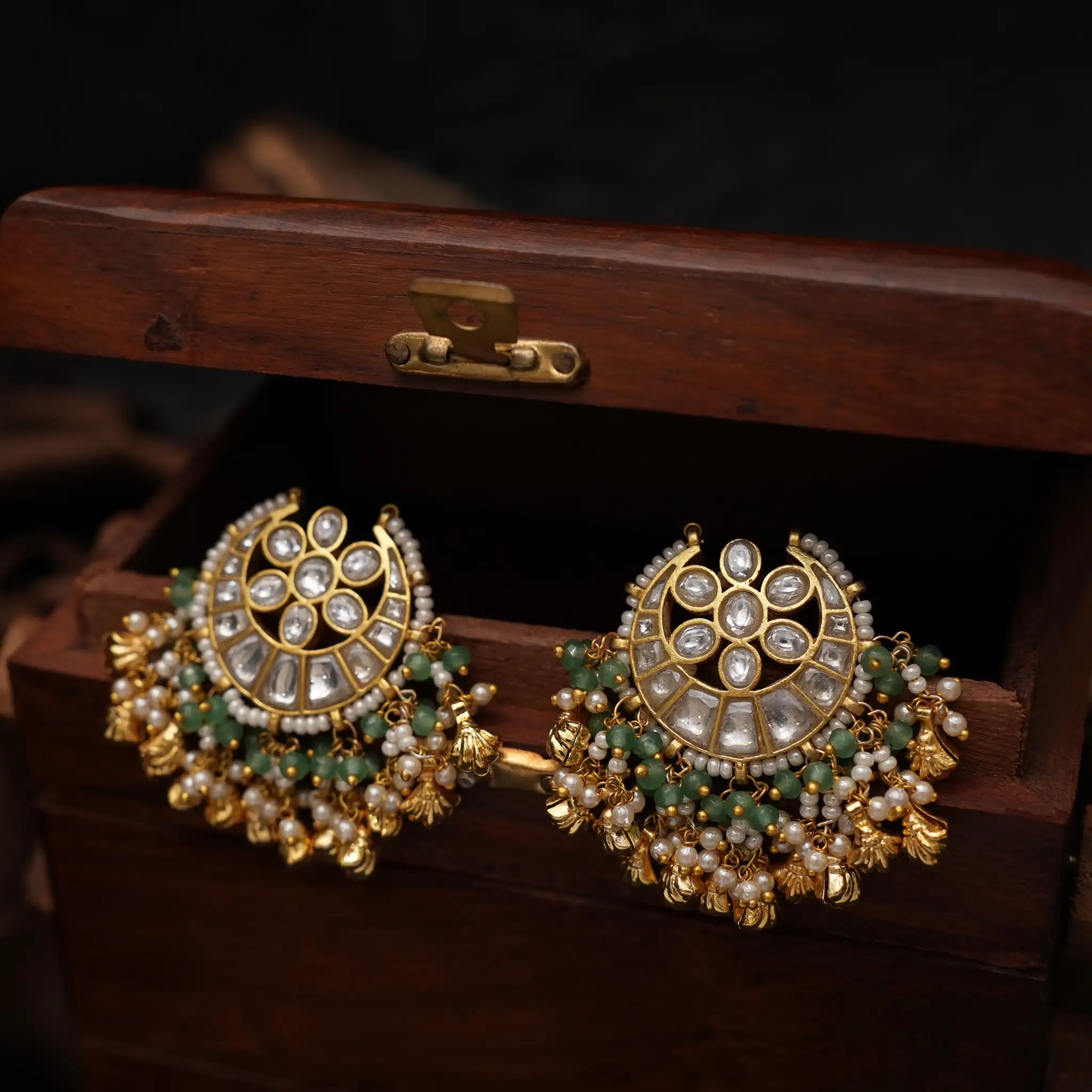 Ritika Polki Chand Ear Stud