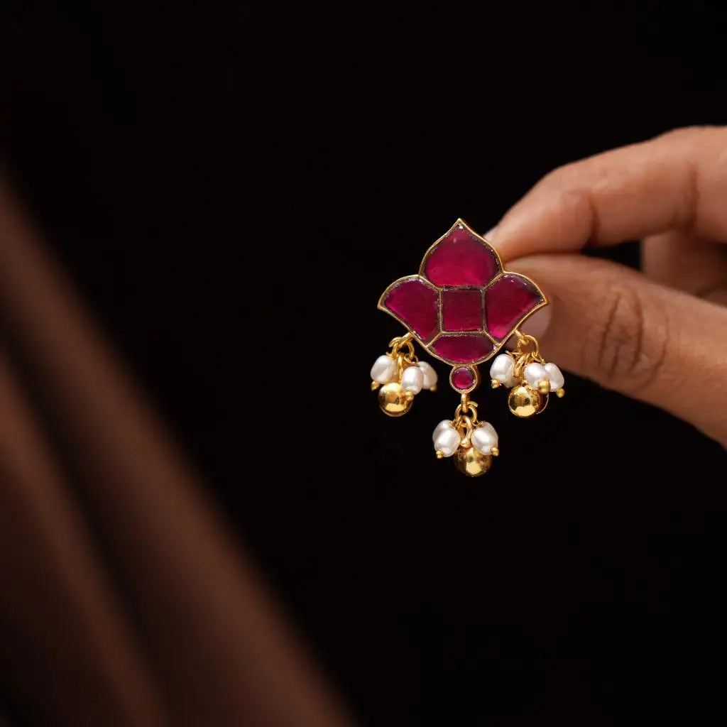 Rohati Polki Ear Stud - Pinkish Red