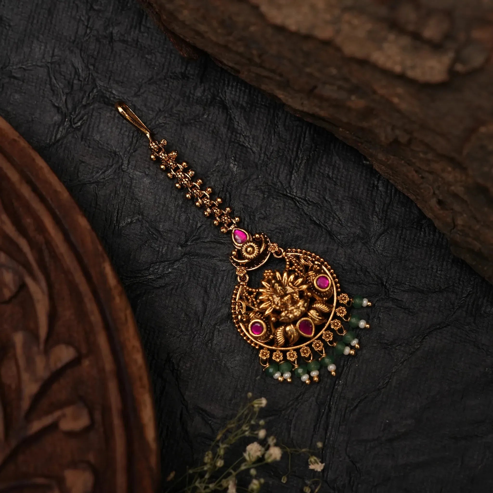 Rutvi Antique Tikka