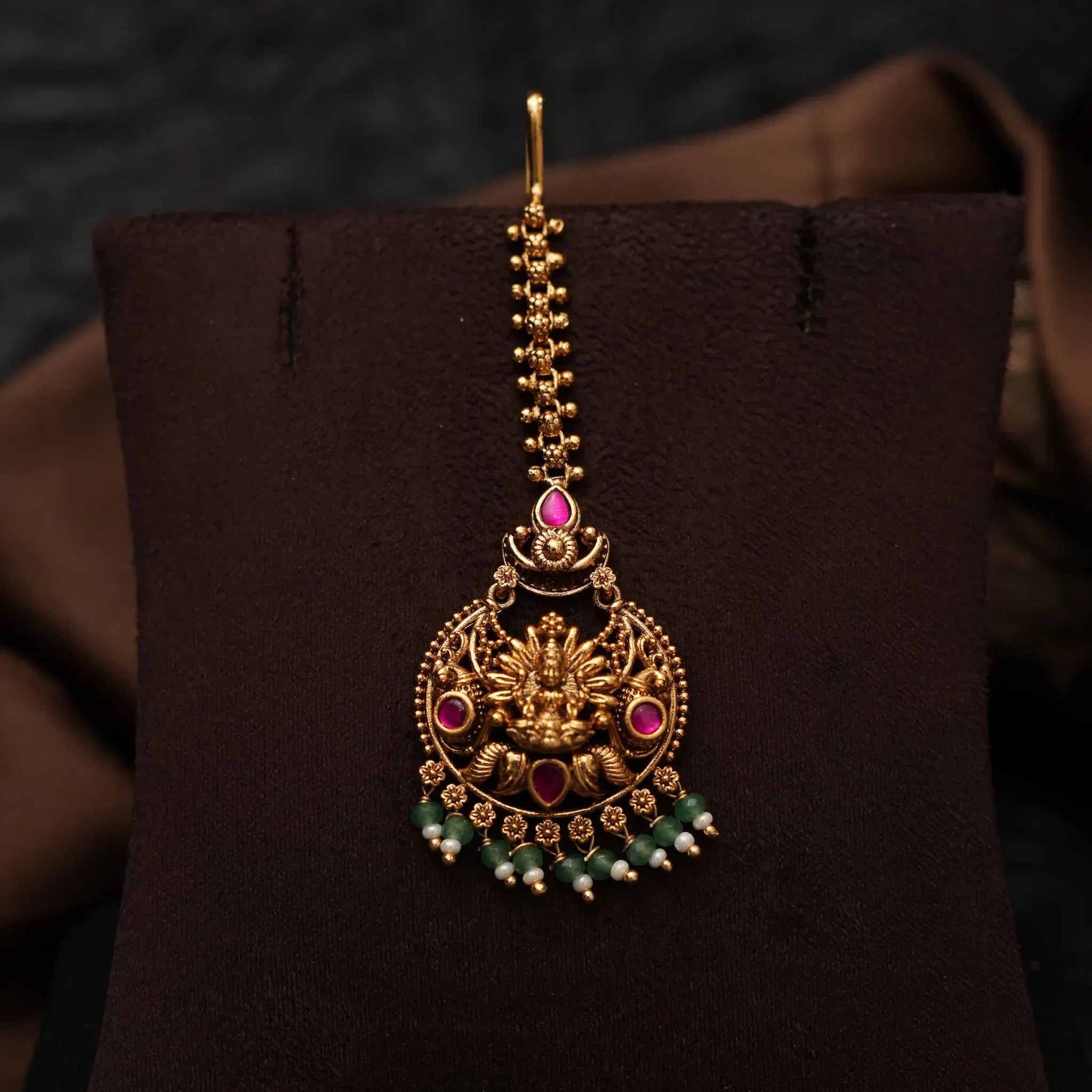 Rutvi Antique Tikka