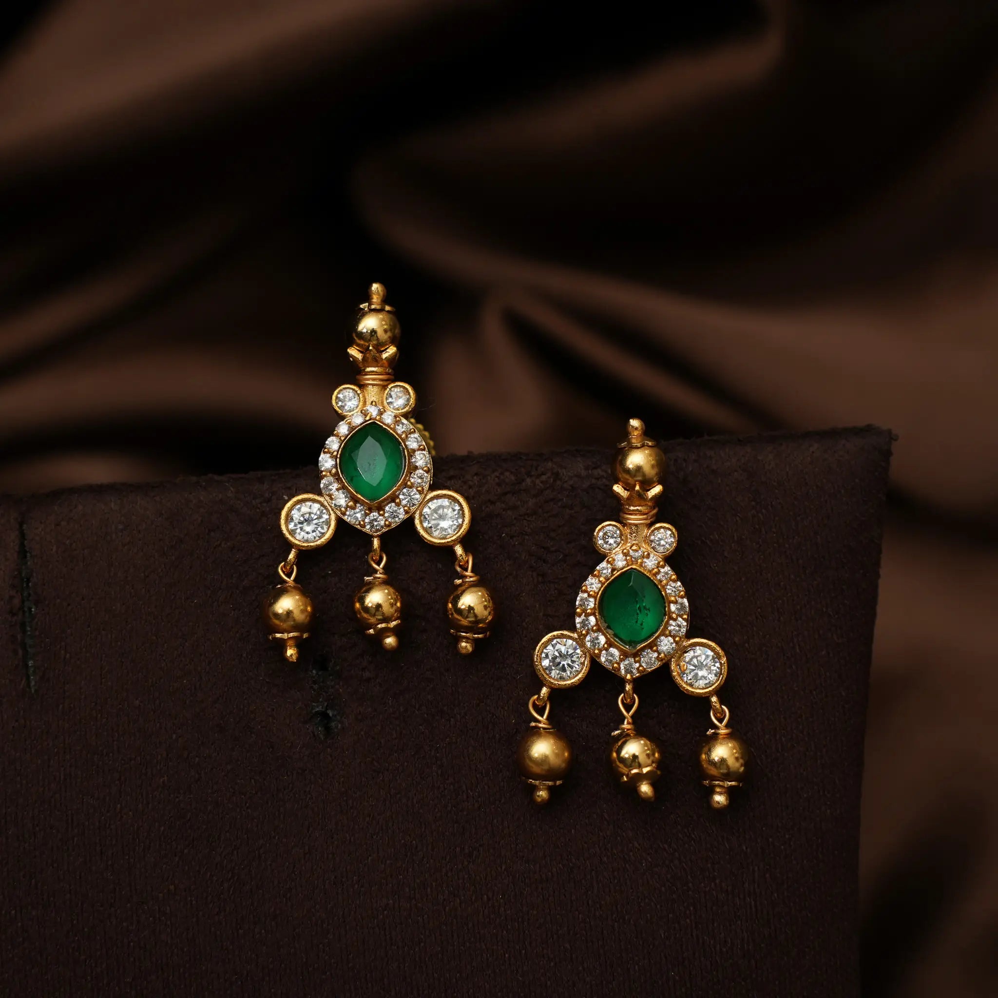 Ryan Antique Ear Stud - Green