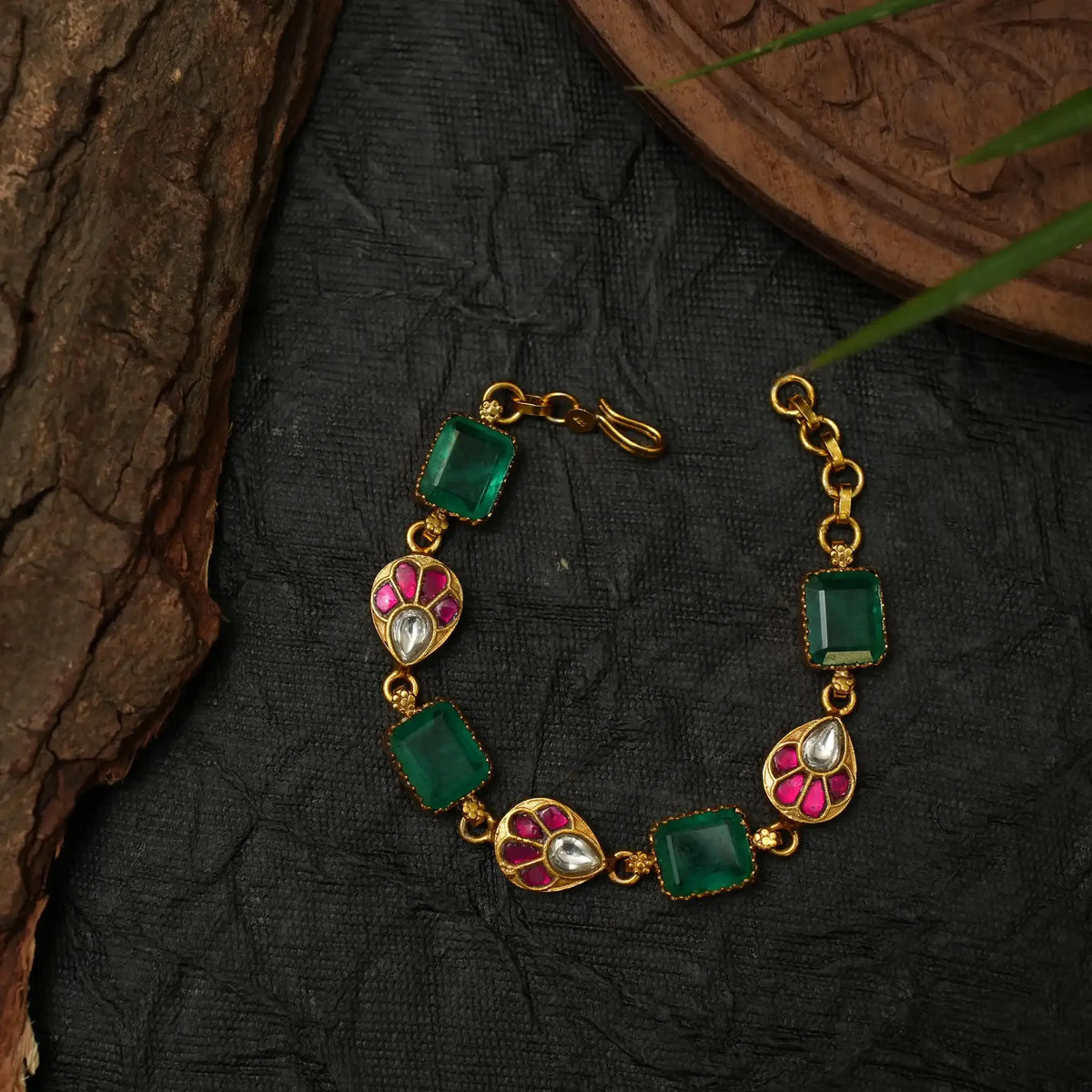 Aanavi Silver Bracelet