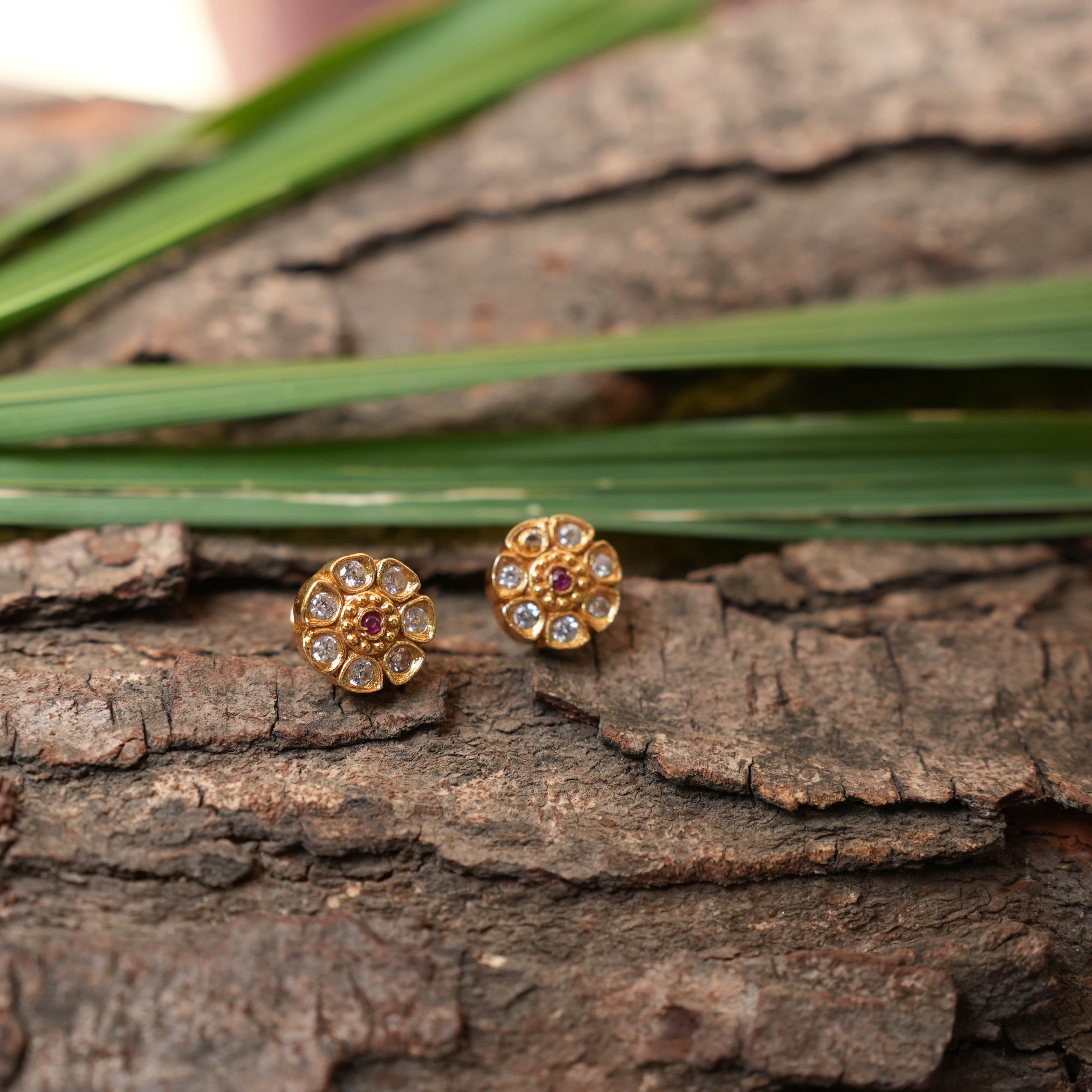 Sayuri Silver Ear Stud