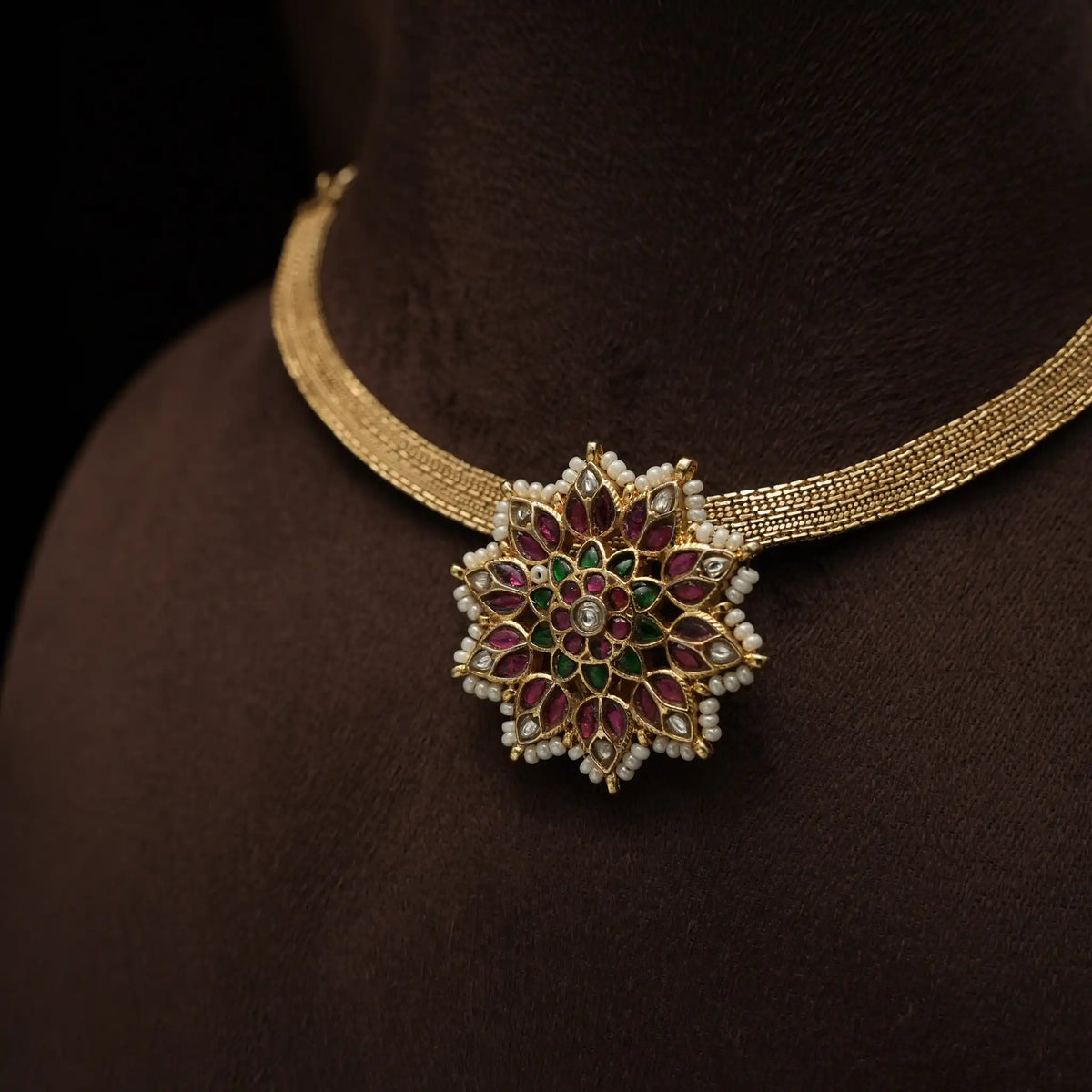 Hasna Antique Short Necklace - Red & Green