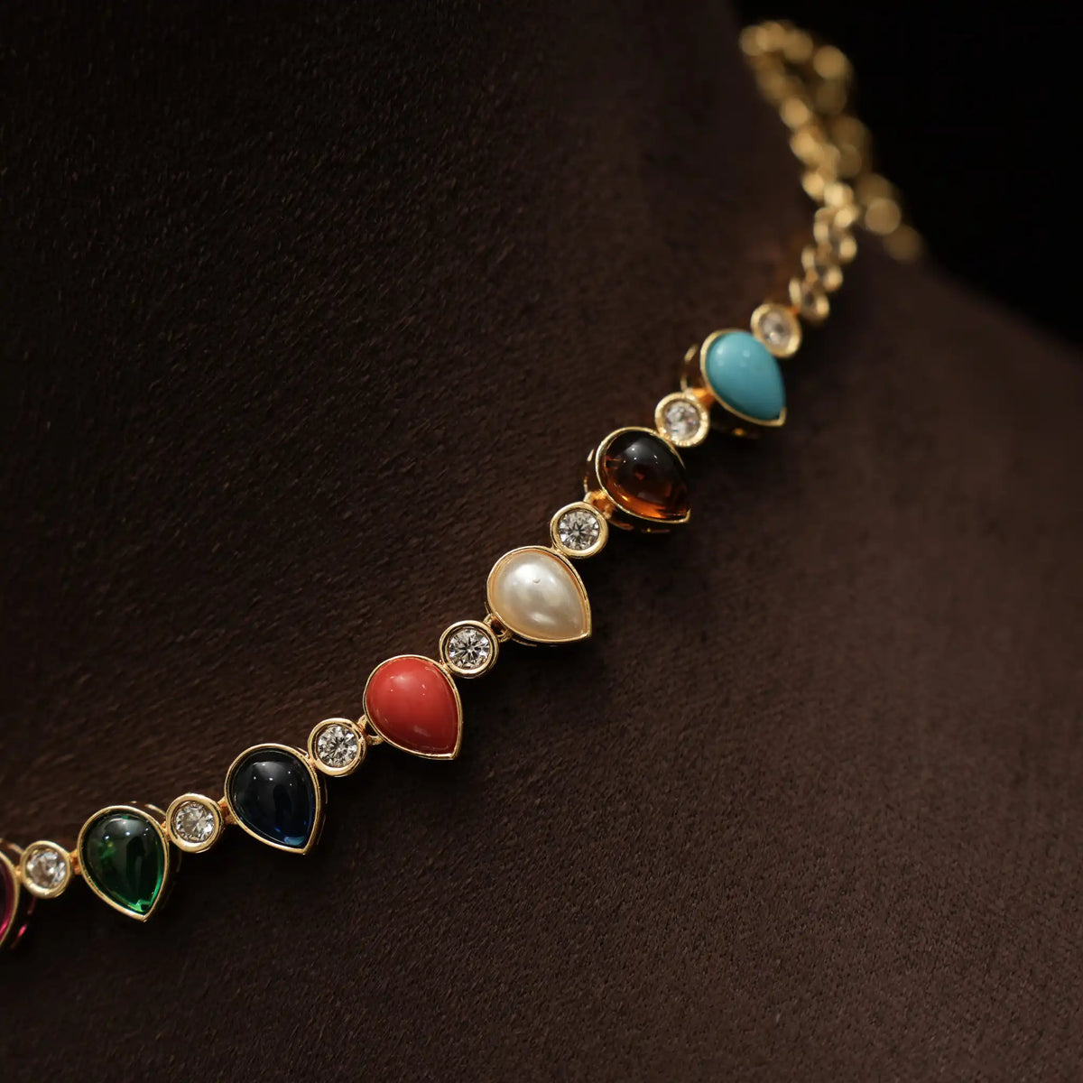 Anika Navaratna Antique Necklace