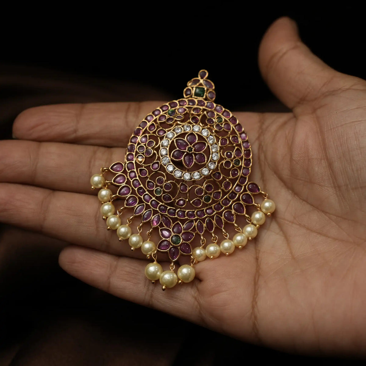 Kanmani Antique Pendant & Earrings