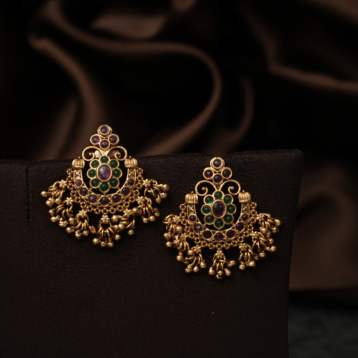 Krithya Antique Chandbali Earrings - Red & Green