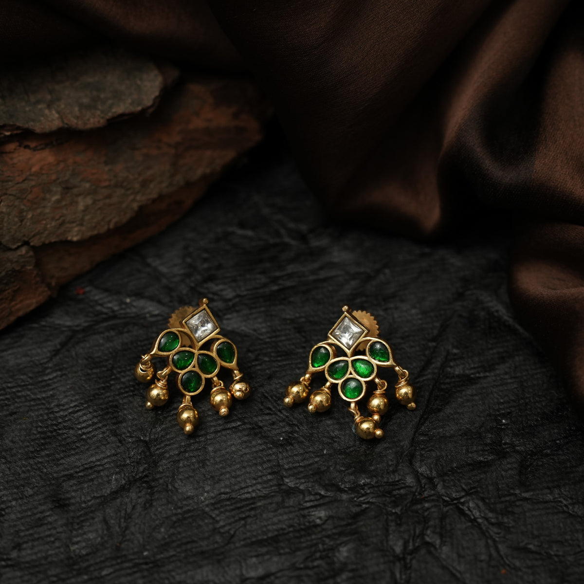 Sirisha Antique Ear Stud - White & Green