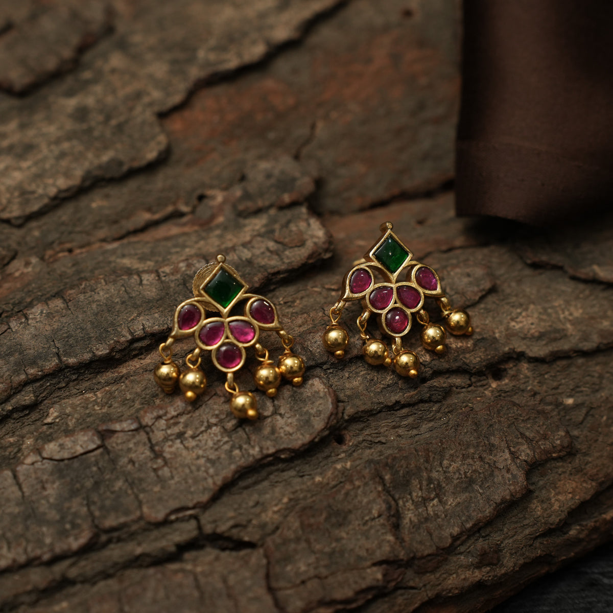 Sirisha Antique Ear Stud - Red & Green