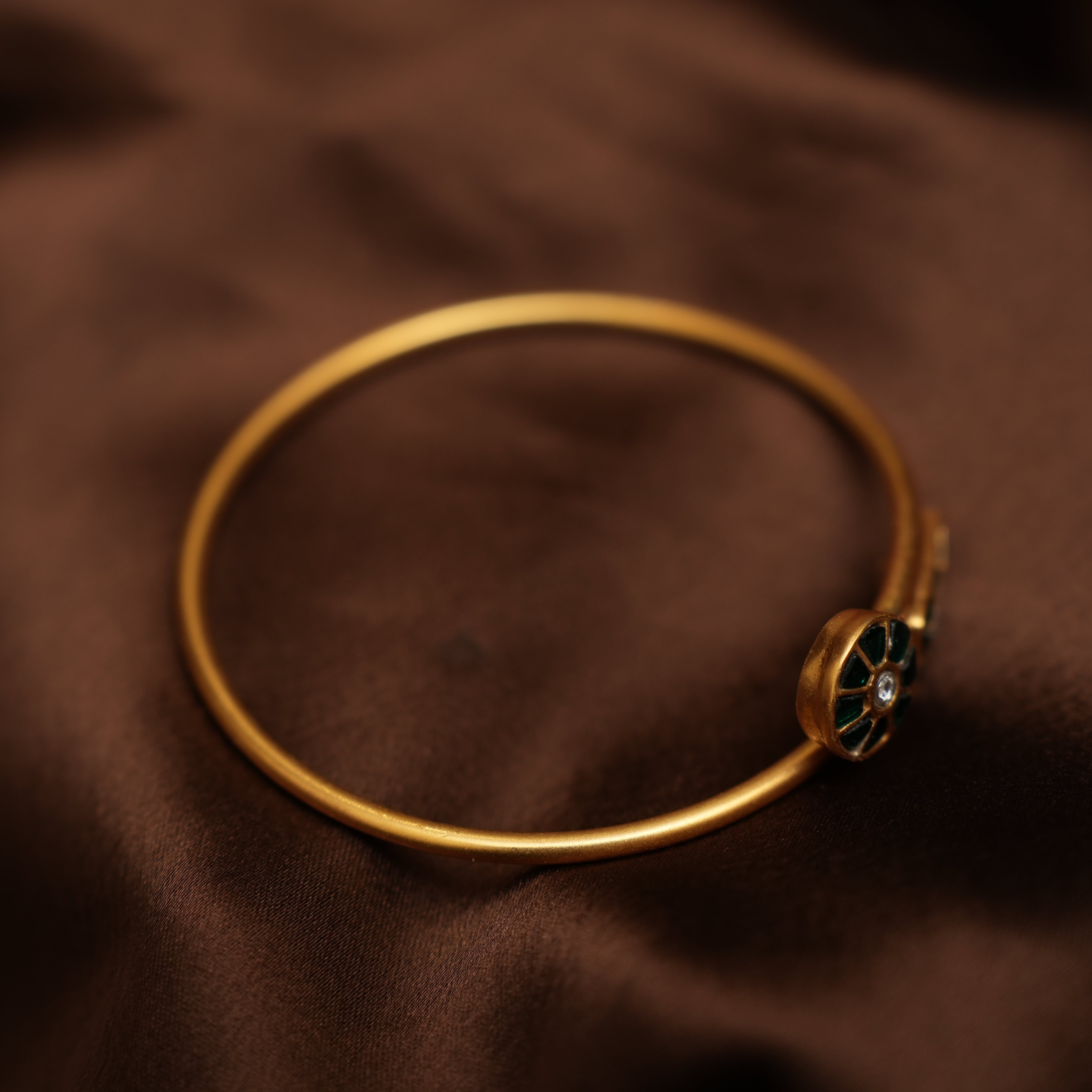 Hanvika Silver Kada Bangle - Green - Rimli Boutique