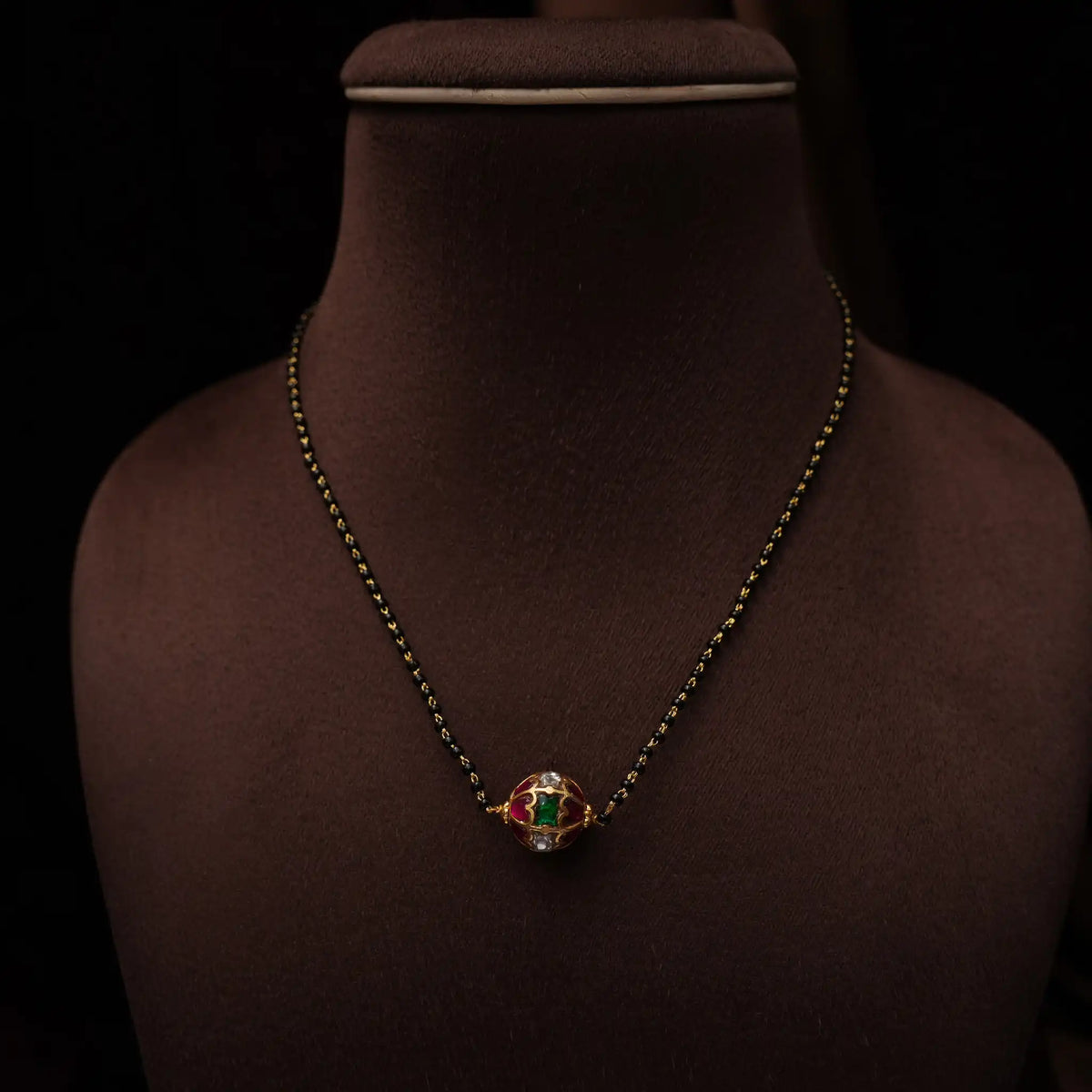 Aadvi Silver Necklace