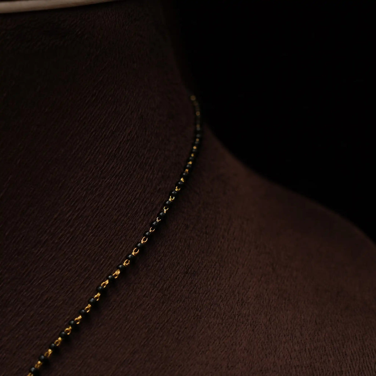 Aadvi Silver Necklace