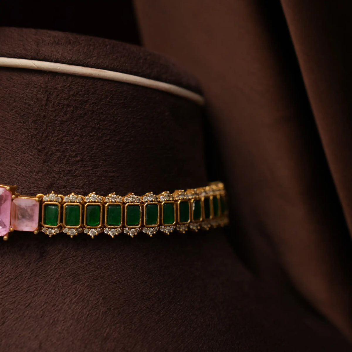 Delvika Polki Necklace - Baby Pink & Green