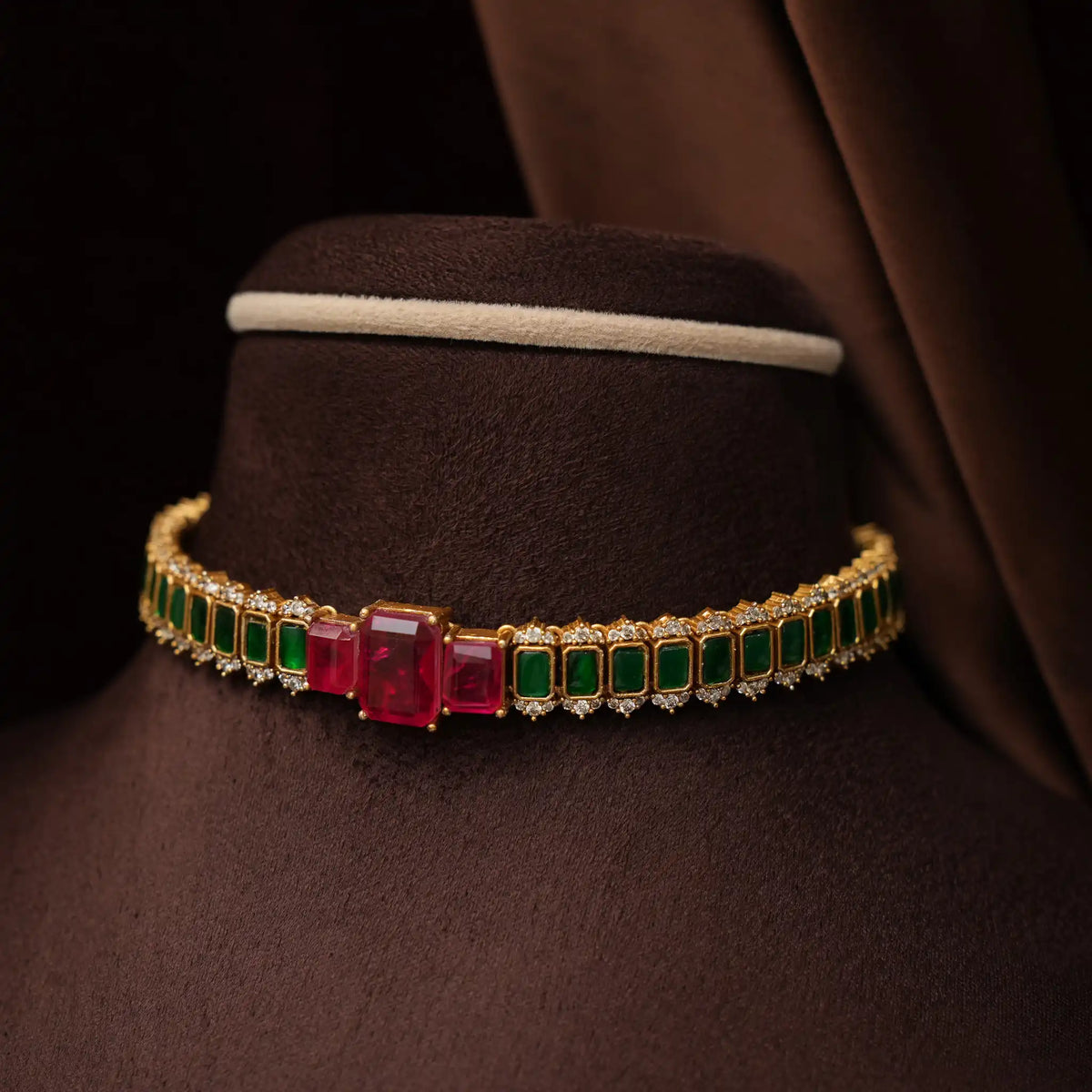 Delvika Polki Necklace - Red & Green