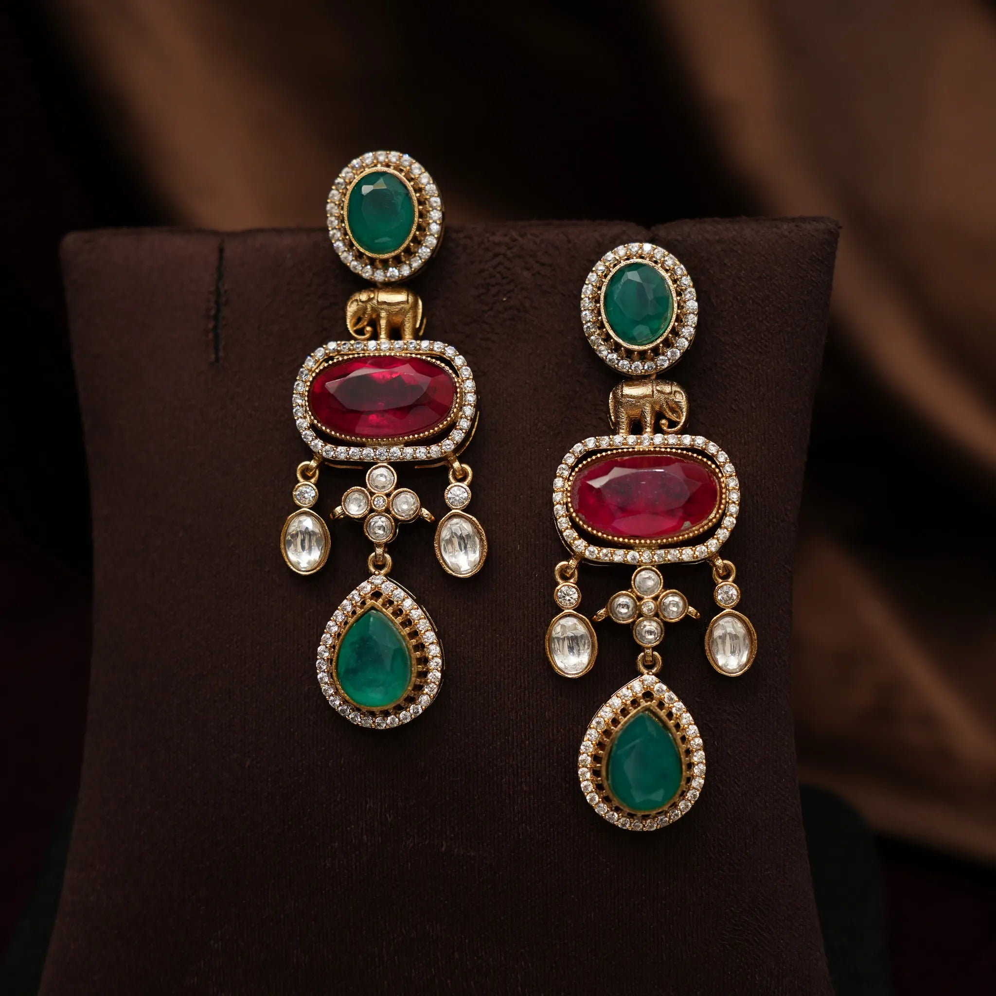 Reyana Victorian Kundan Necklace - Emerald Green