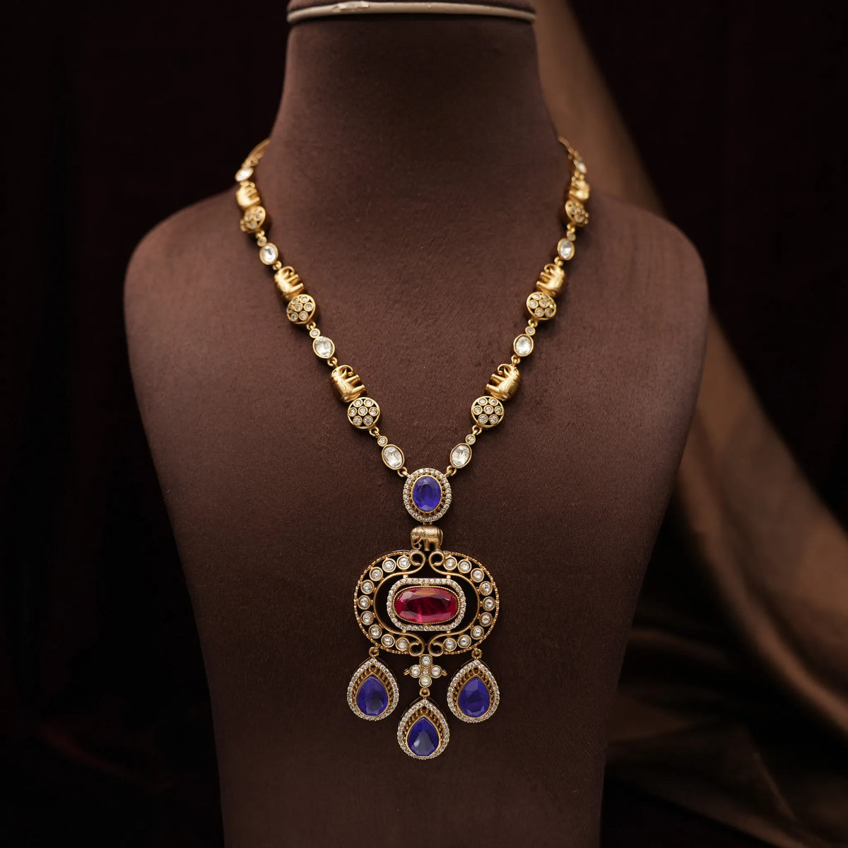 Reyana Victorian Kundan Necklace - Purple