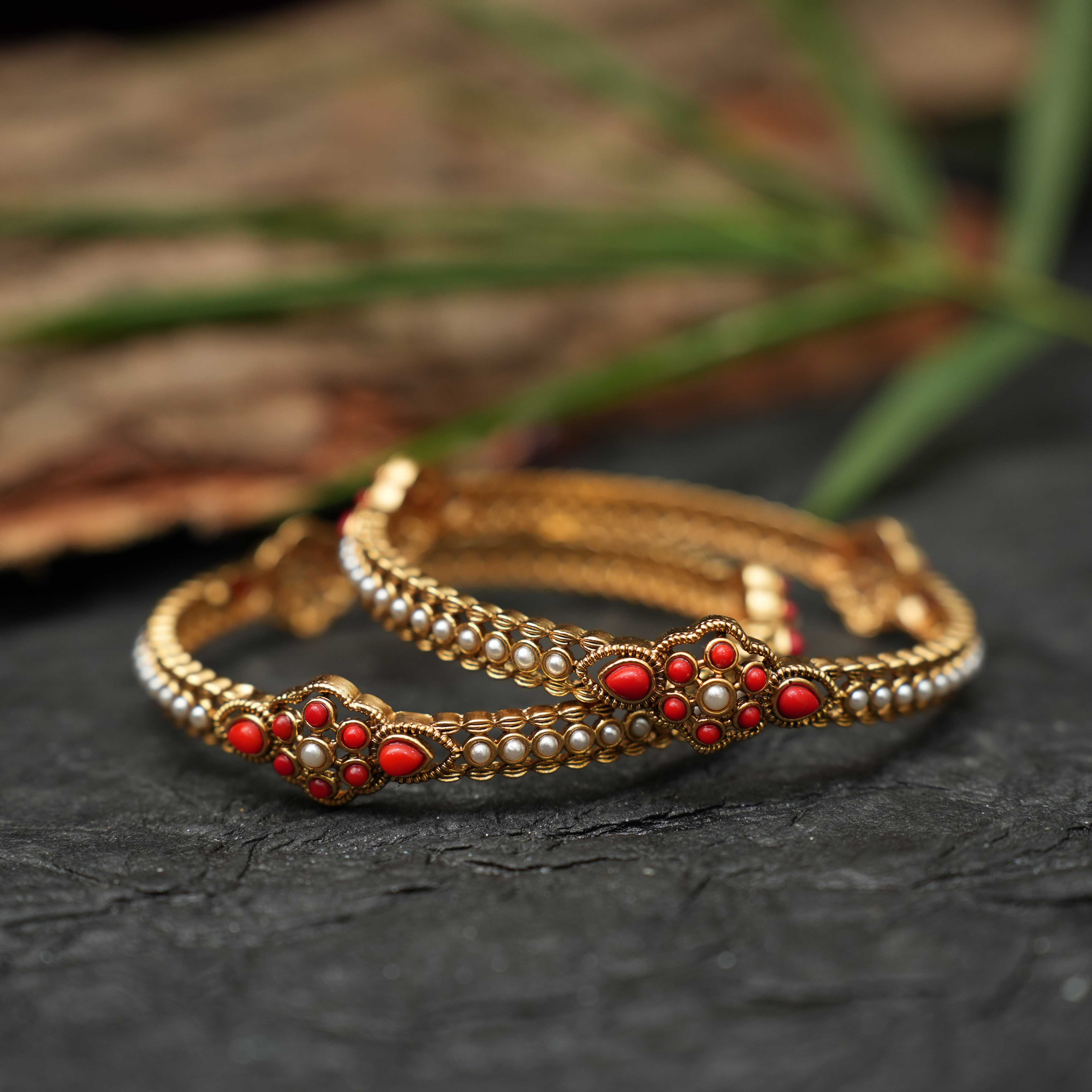 Kirti Antique Bangle - Rimli Boutique