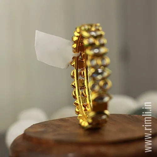 Saadhvi Classic Kundan Kada Bangle - Single