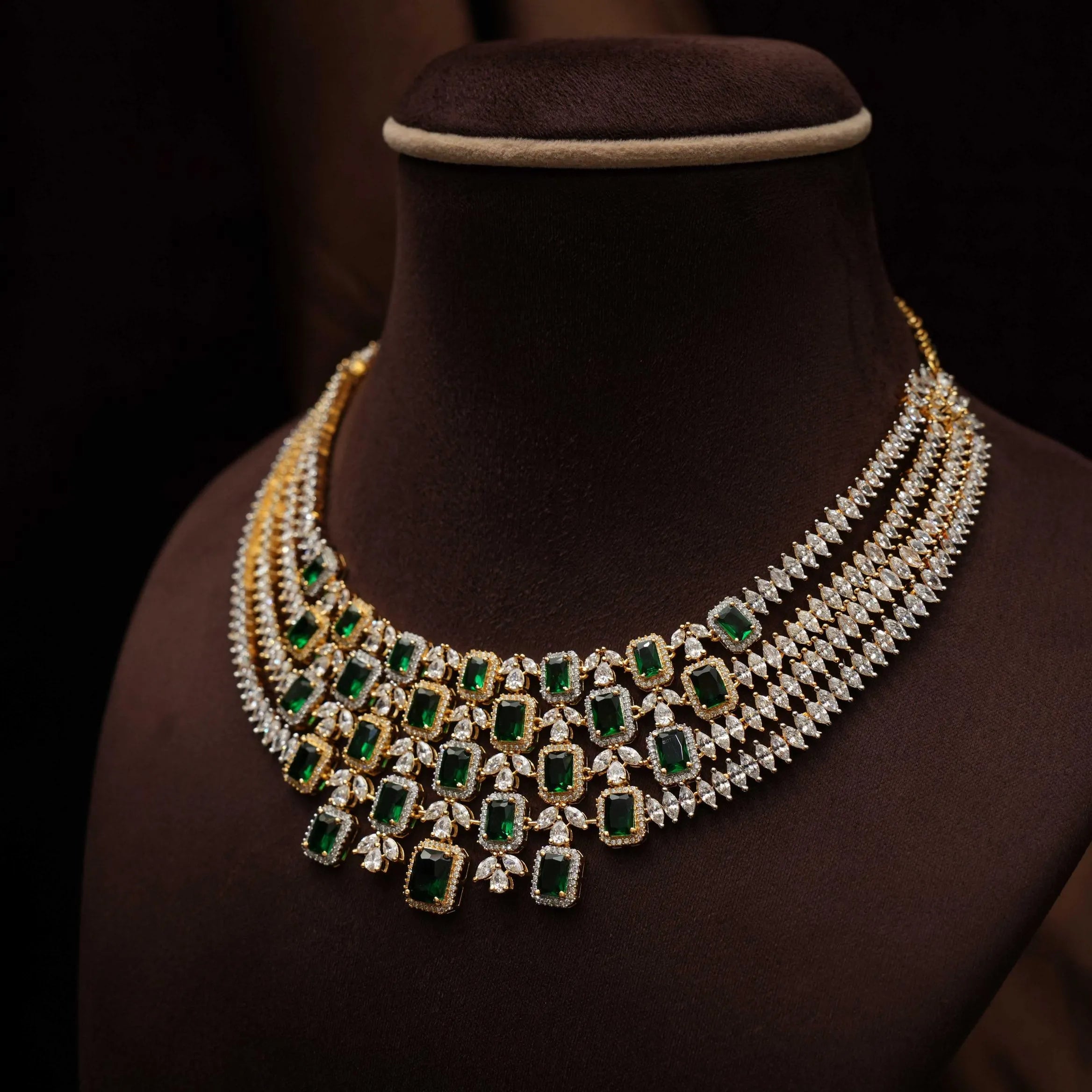 Sahinta Zircon Necklace - Green