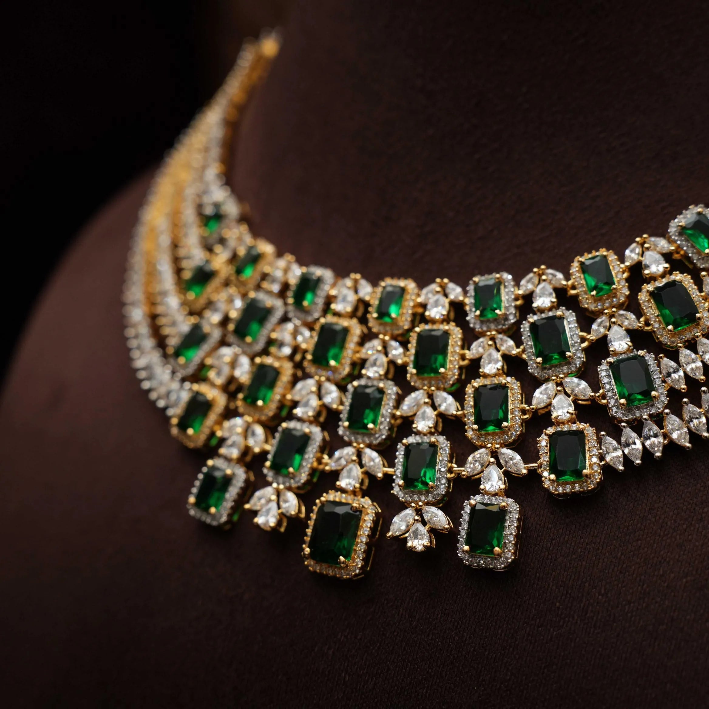 Sahinta Zircon Necklace - Green
