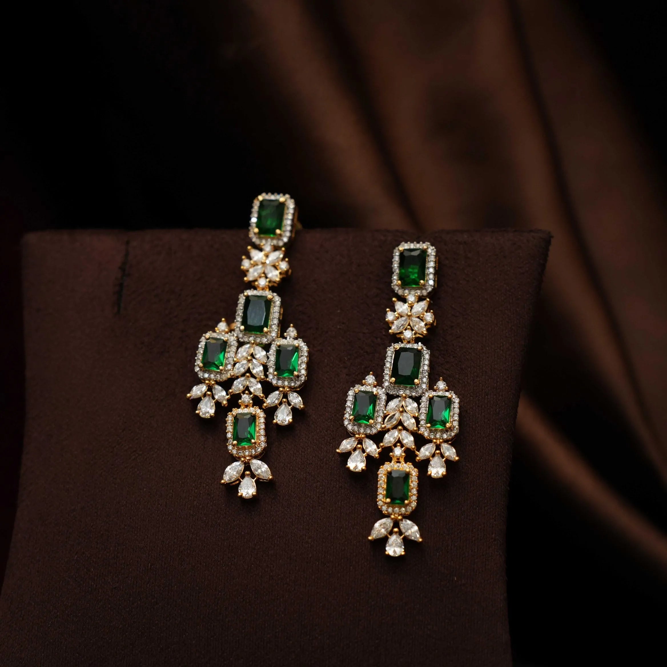 Sahinta Zircon Necklace - Green