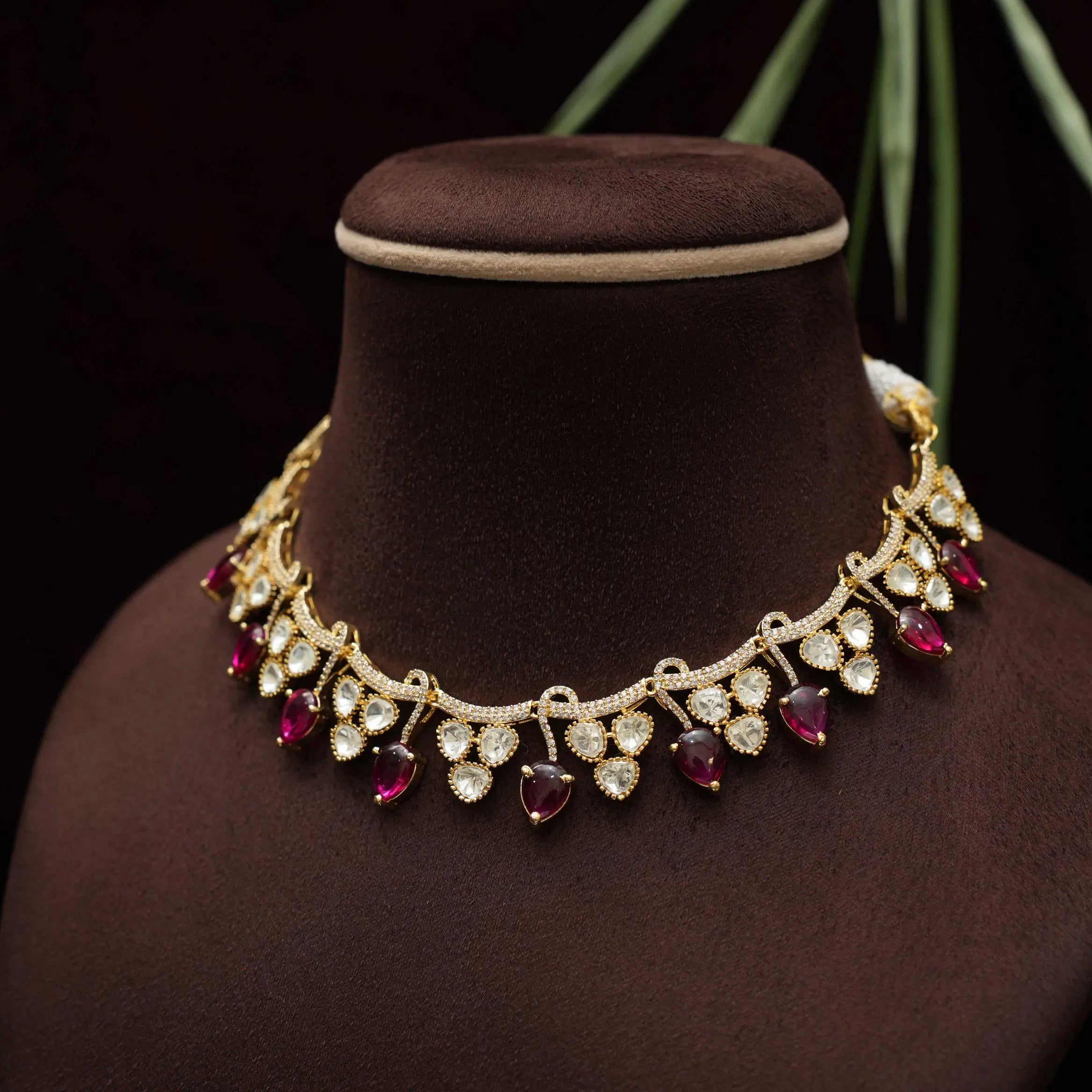 Saisha Polki Necklace - Red
