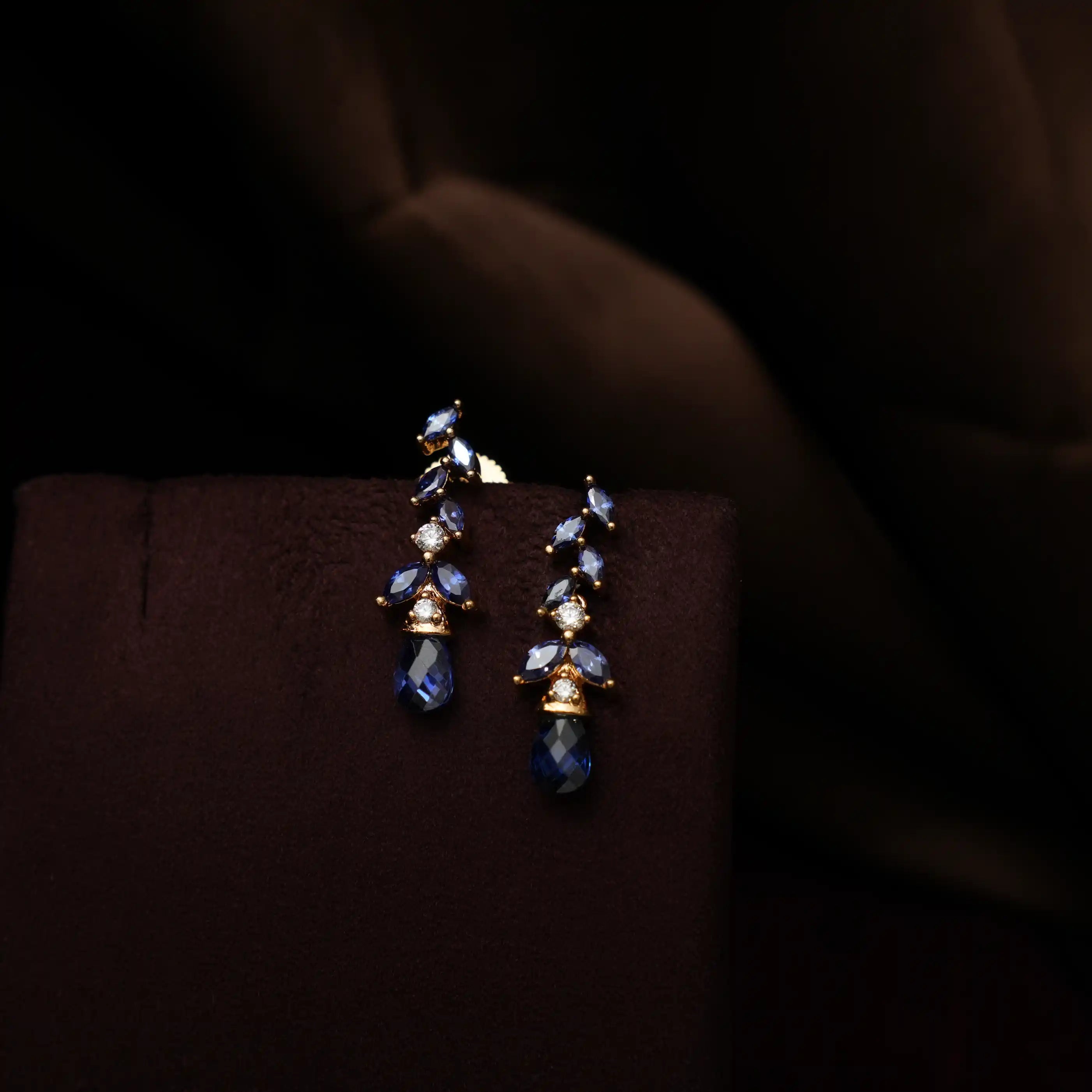 Sakti Zircon Necklace - Blue