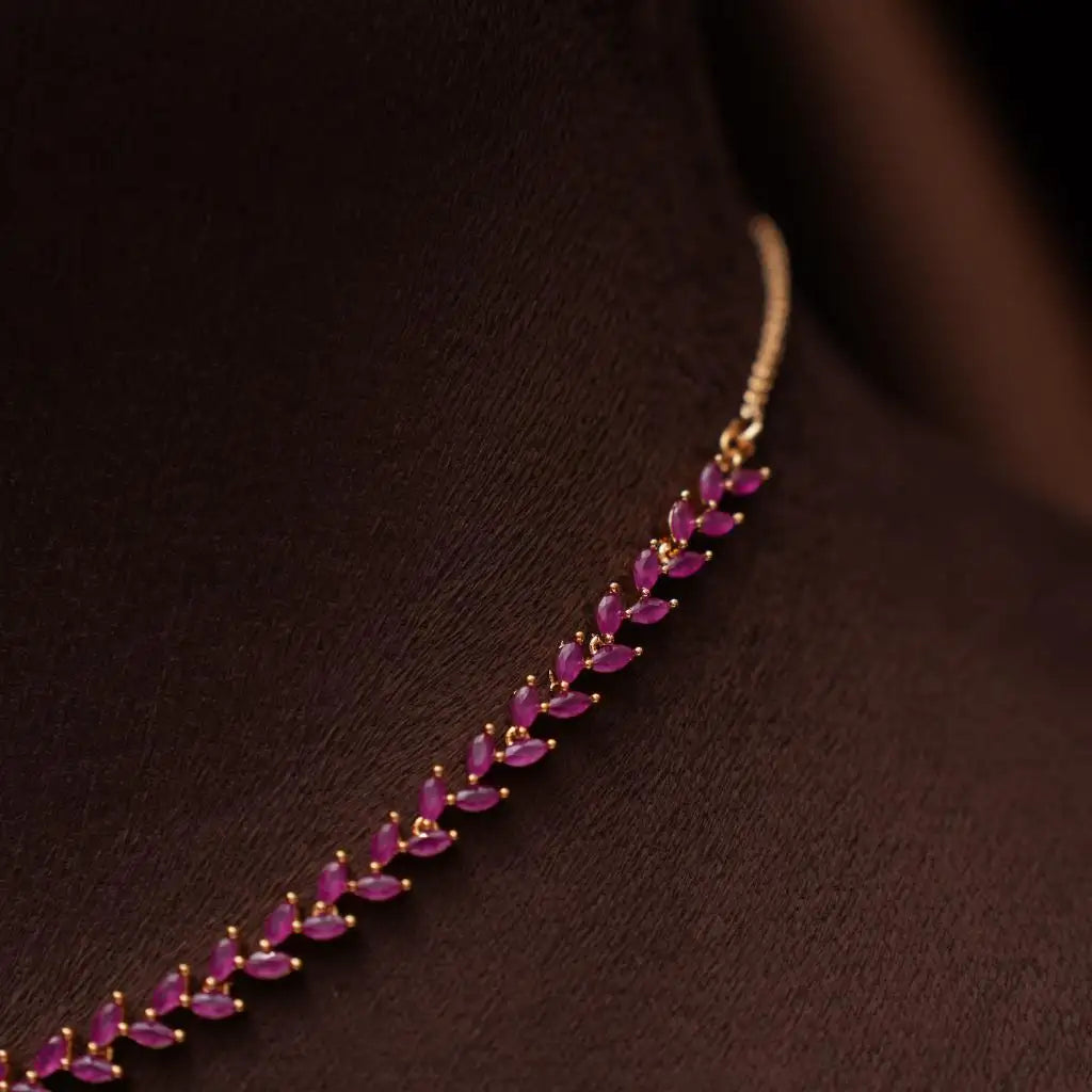 Sakti Zircon Necklace - Reddish Pink