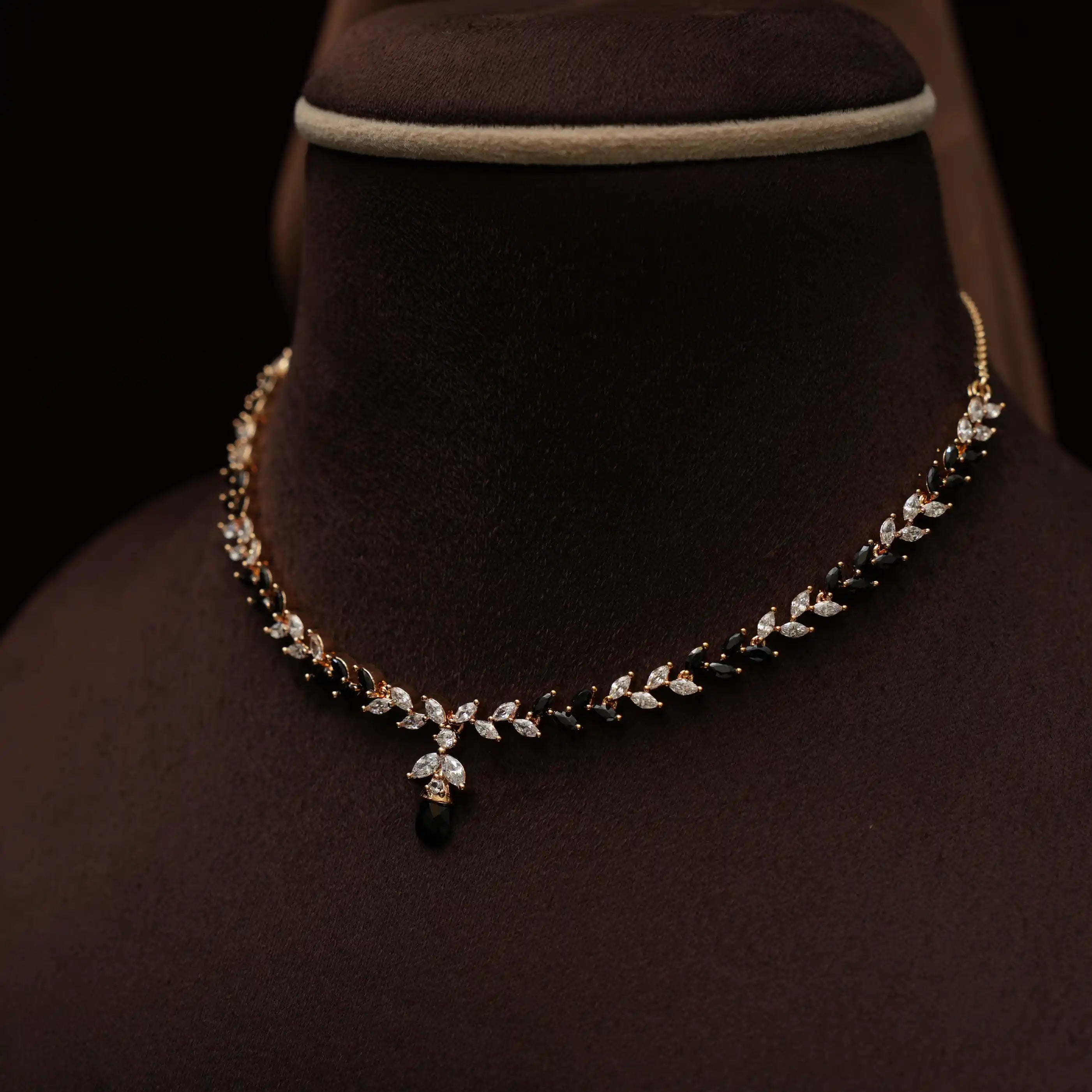 Sakti Zircon Necklace - White & Black