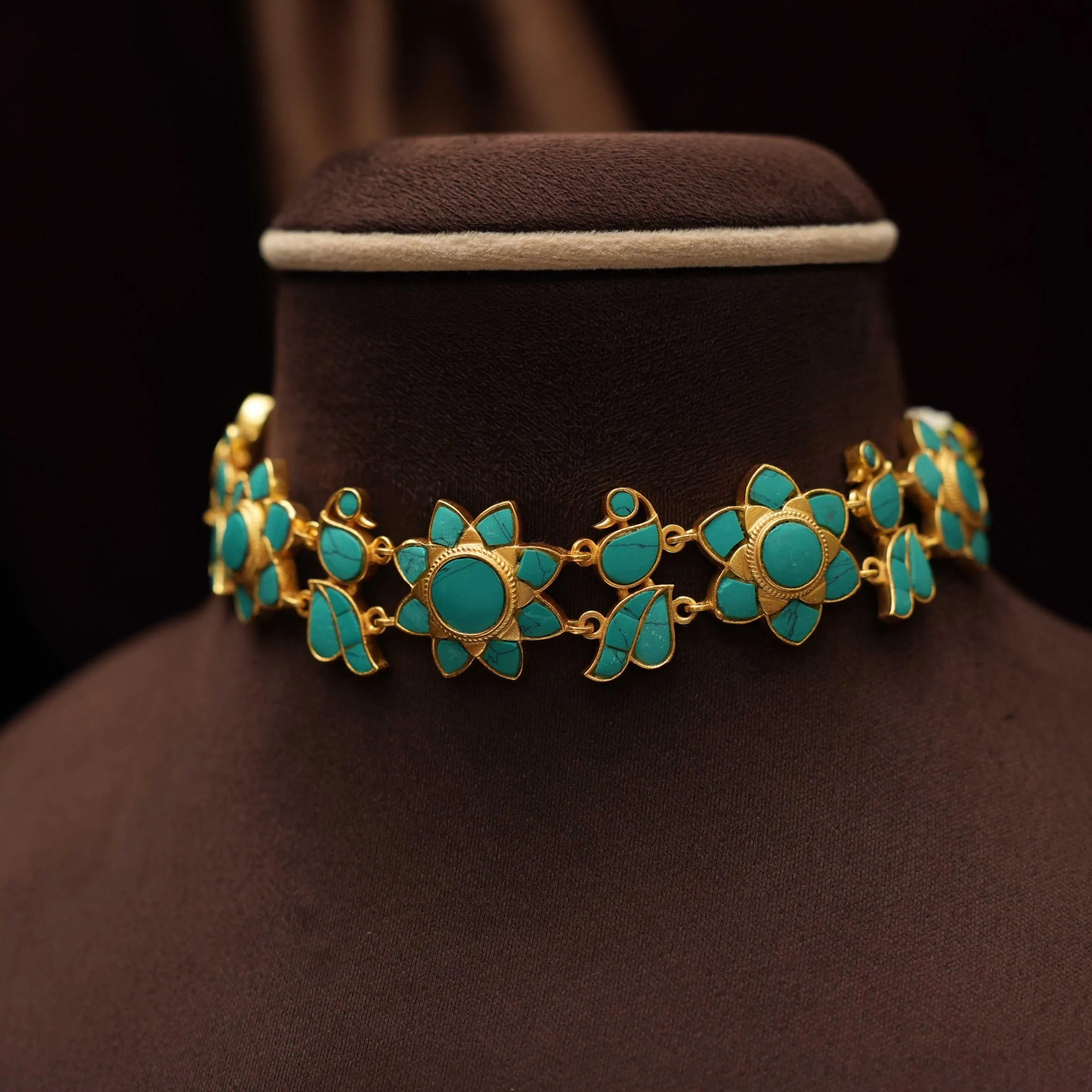 Saloni Turquoise Polki Choker