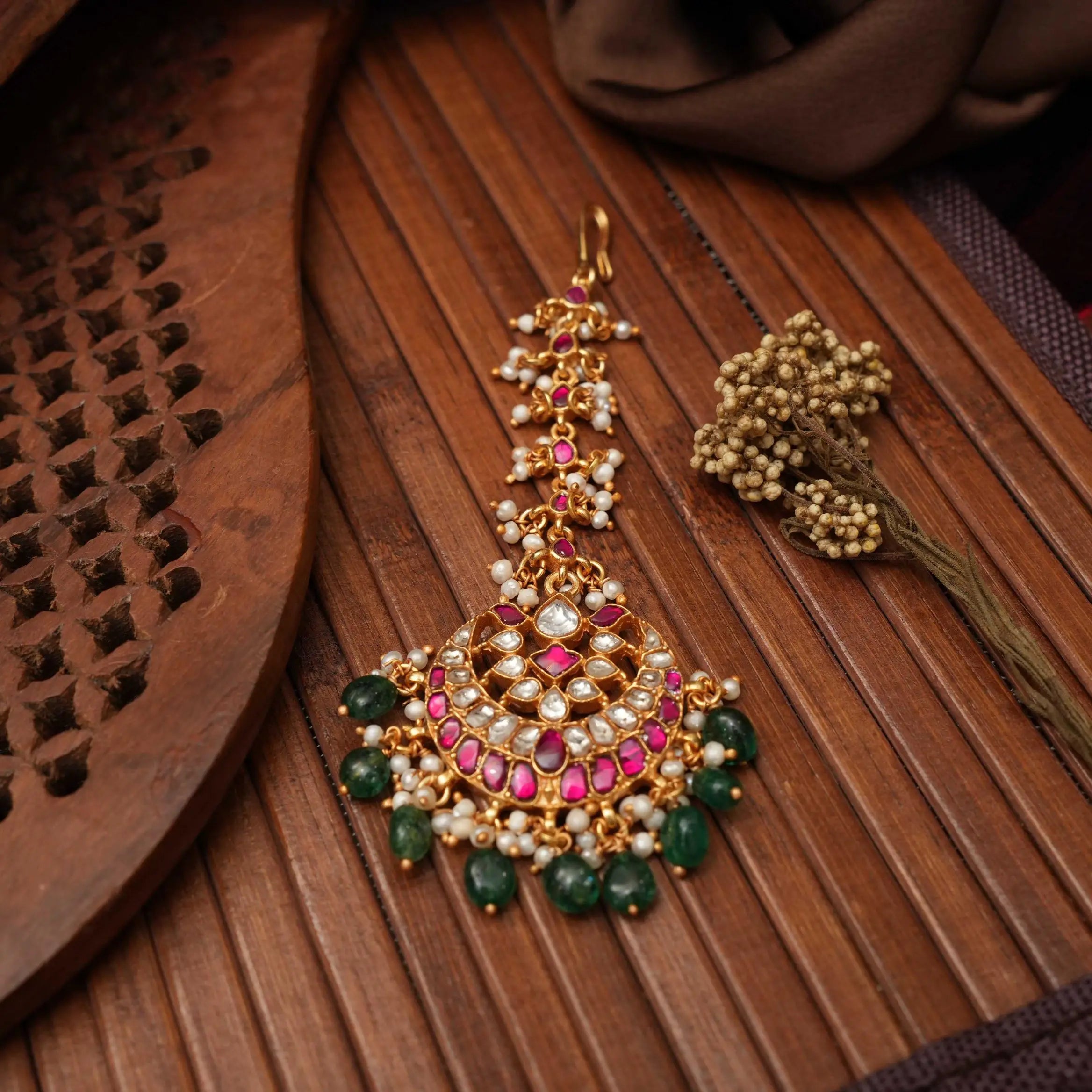 Samhita Silver Tikka