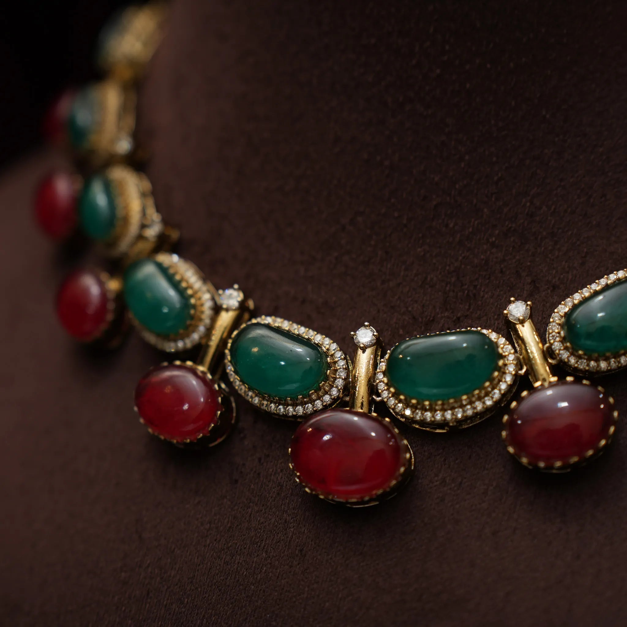 Samucita Polki Choker - Nua