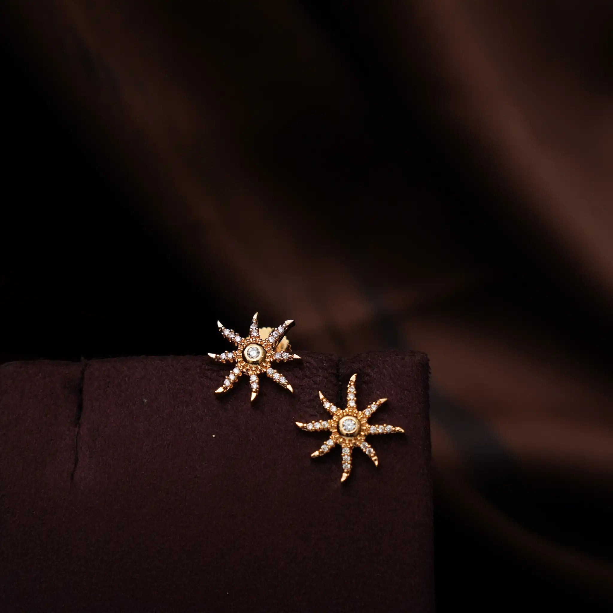 Samyat Zircon Necklace