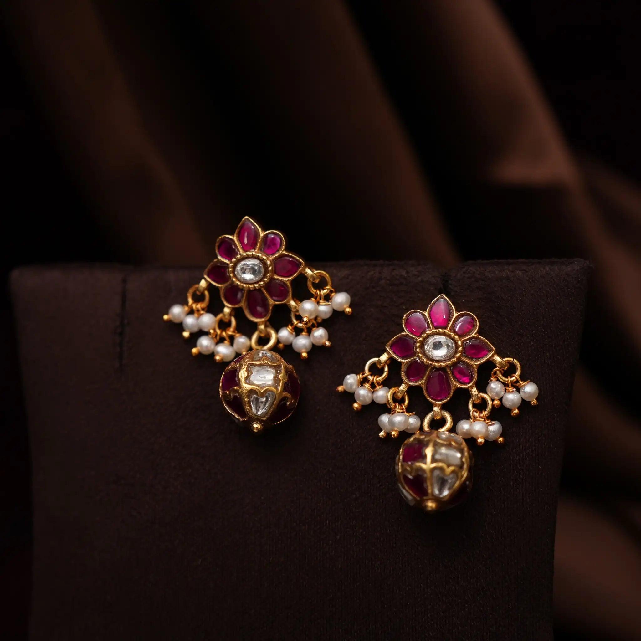 Sanjiva Silver Ear Stud
