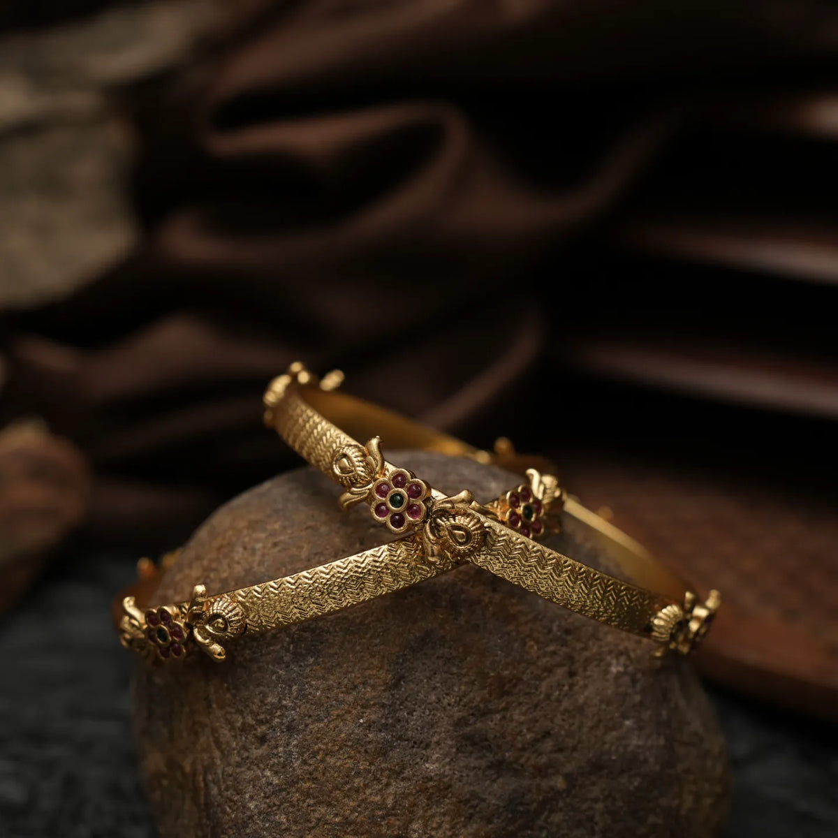 Sanvira Antique Bangles
