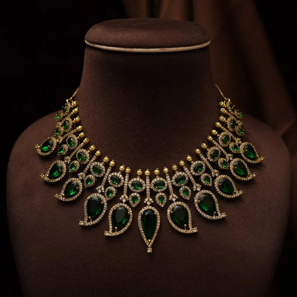 Sanvy Polki Necklace - Dark Green