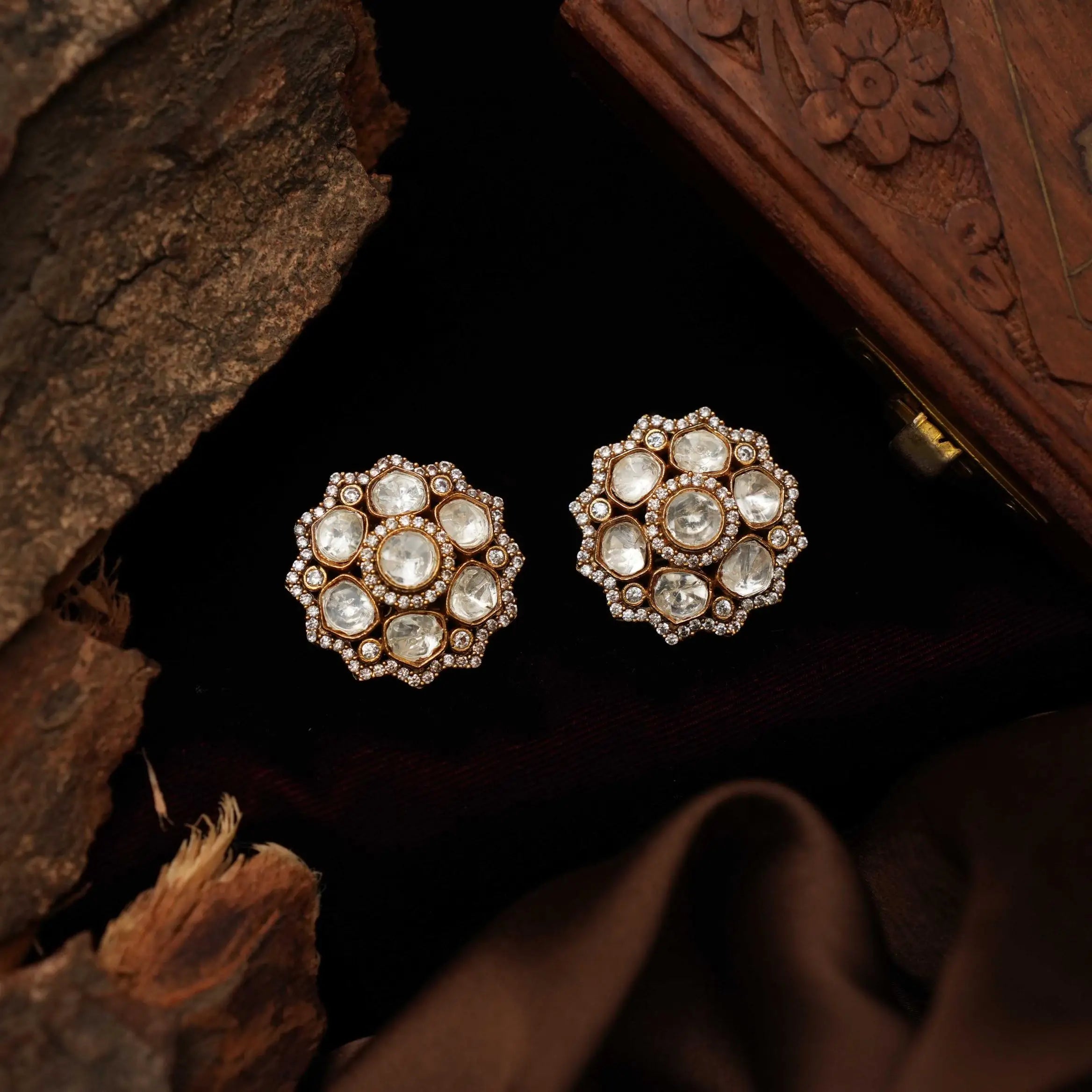 Sanya Polki Ear Stud